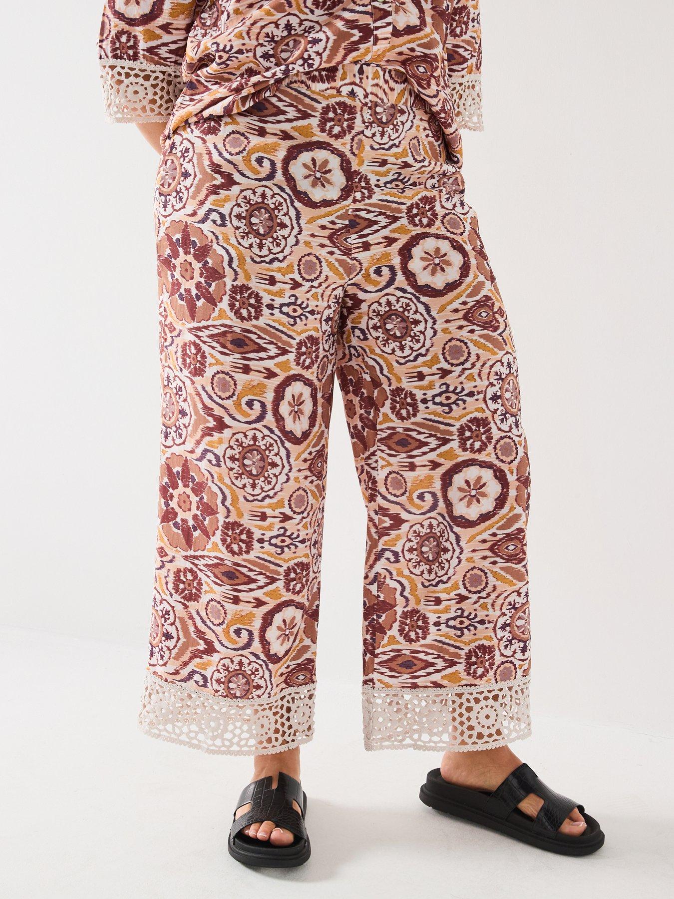 v-by-very-curve-lace-trim-cropped-trouser-co-ord