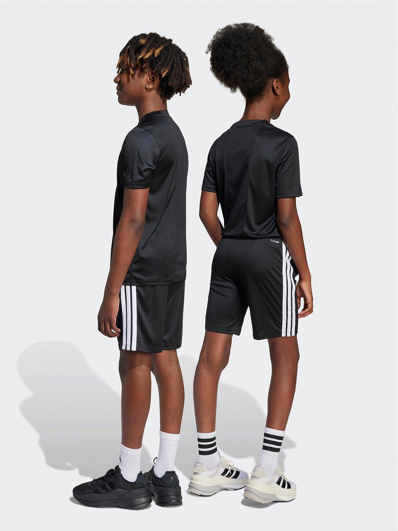 adidas-junior-boys-train-essentials-3-stripe-set-blackback