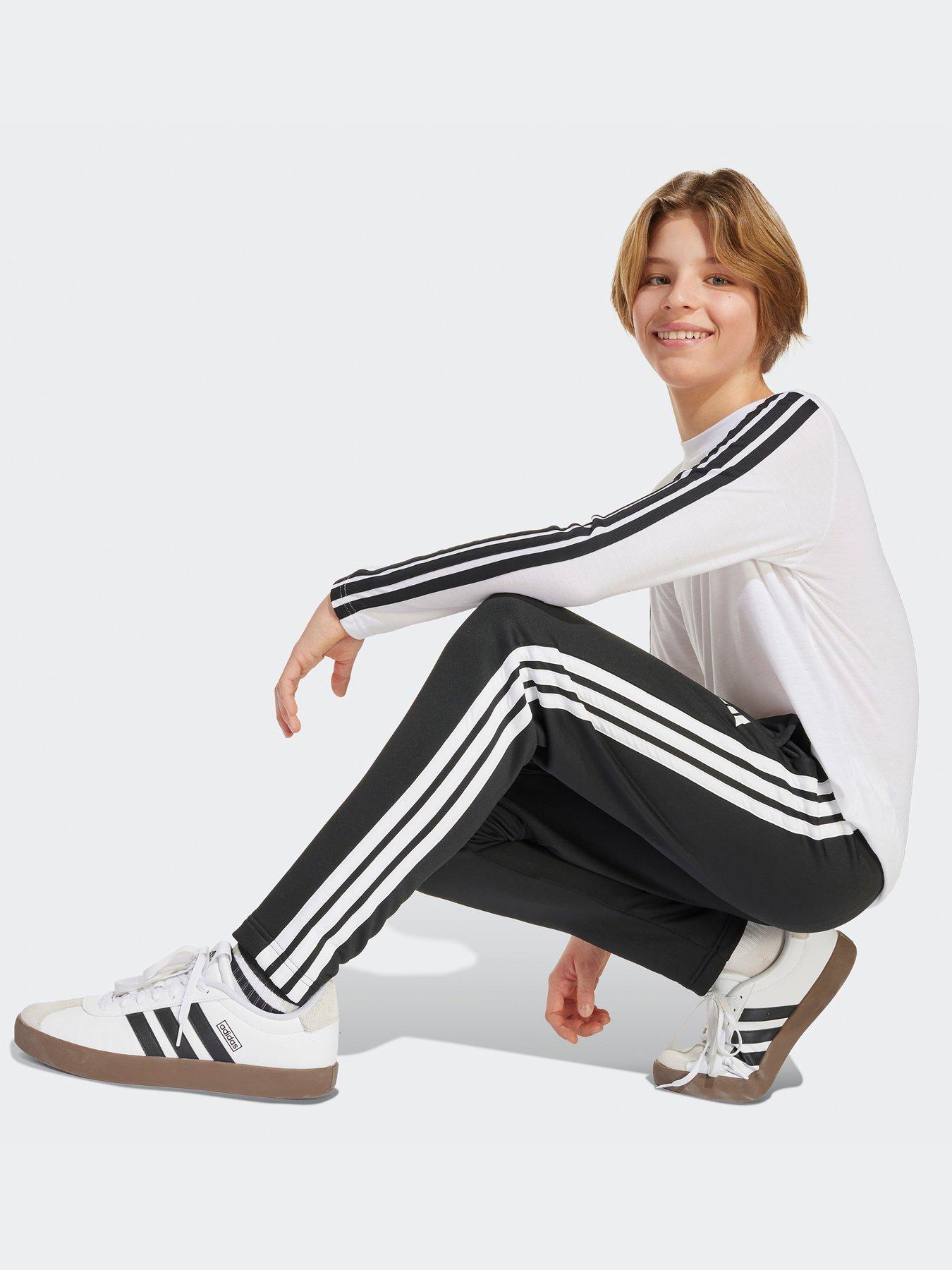 adidas-junior-boys-training-essentials-3-stripe-pants-blackoutfit