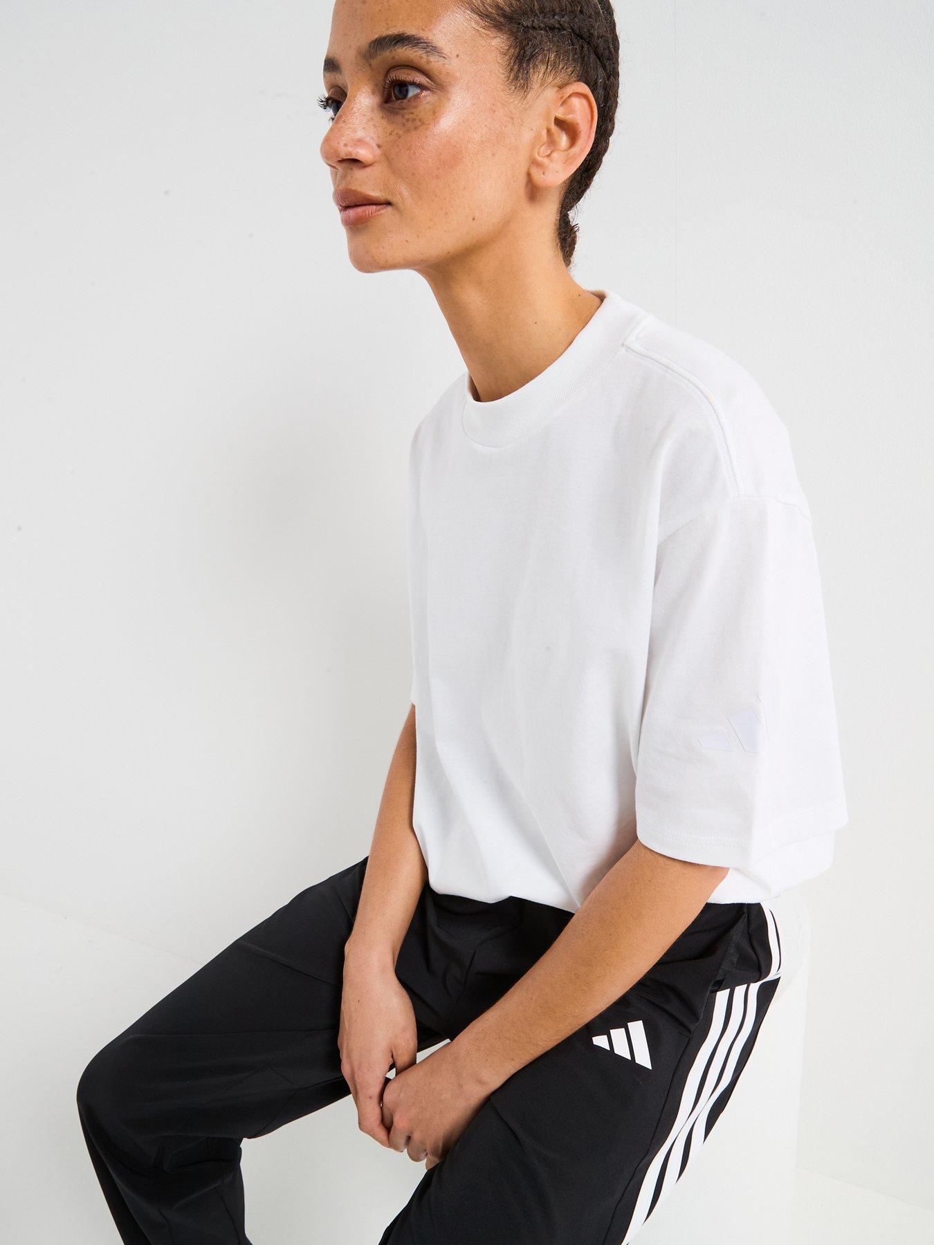 adidas-womens-train-essential-3-stripe-woven-pants-blackdetail