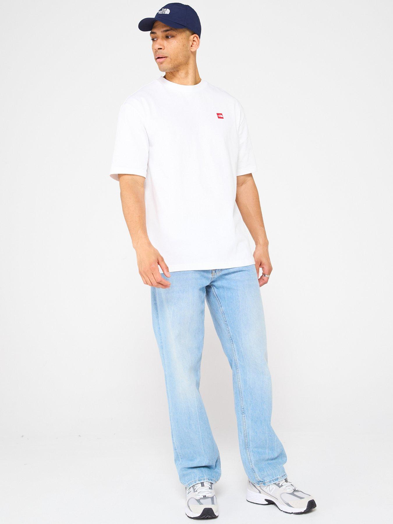 Image 3 of 4 of THE NORTH FACE Unisex Axys Oversized Short Sleeve Tee - White
