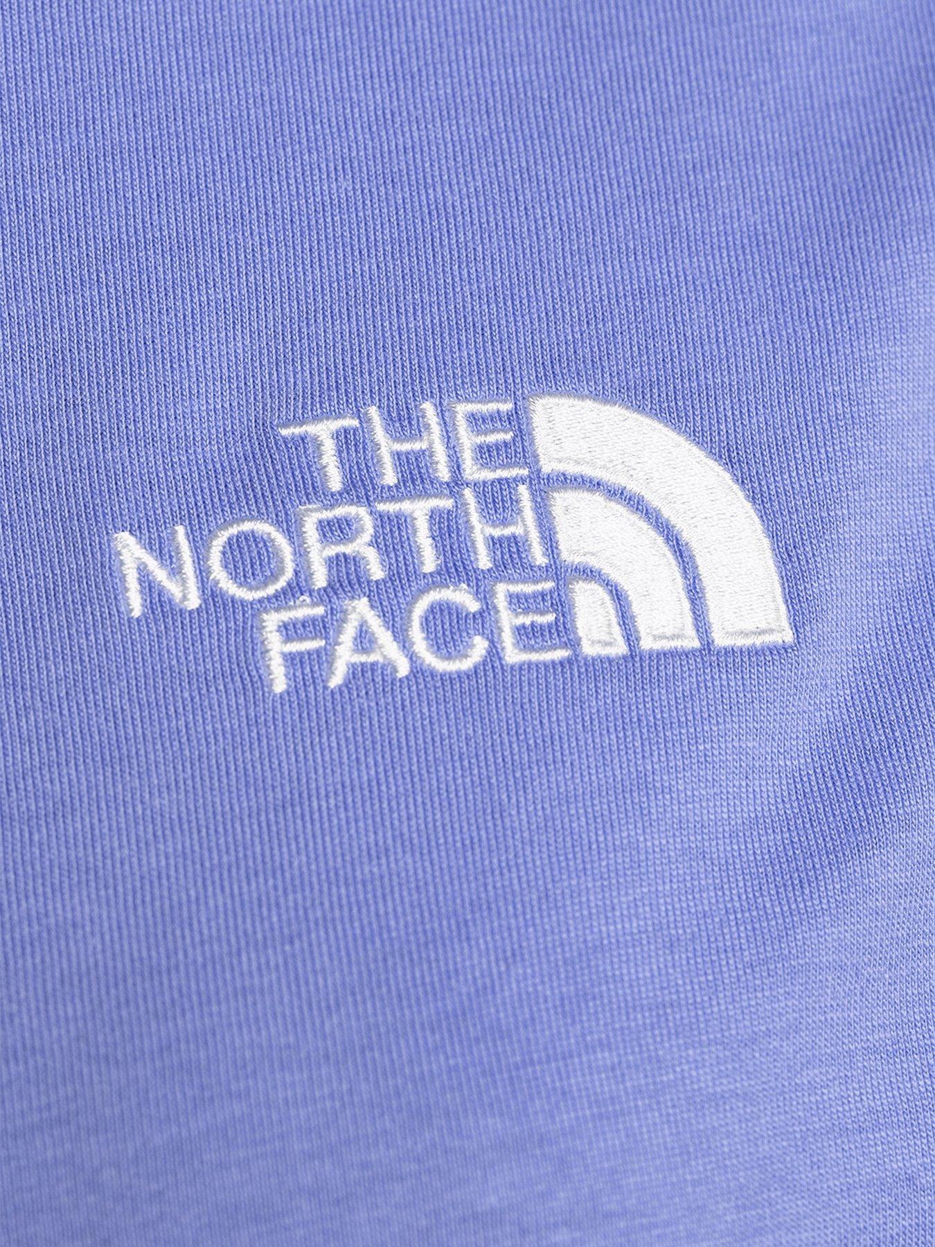 the-north-face-womens-short-sleeve-essential-oversized-tee-medium-blueoutfit