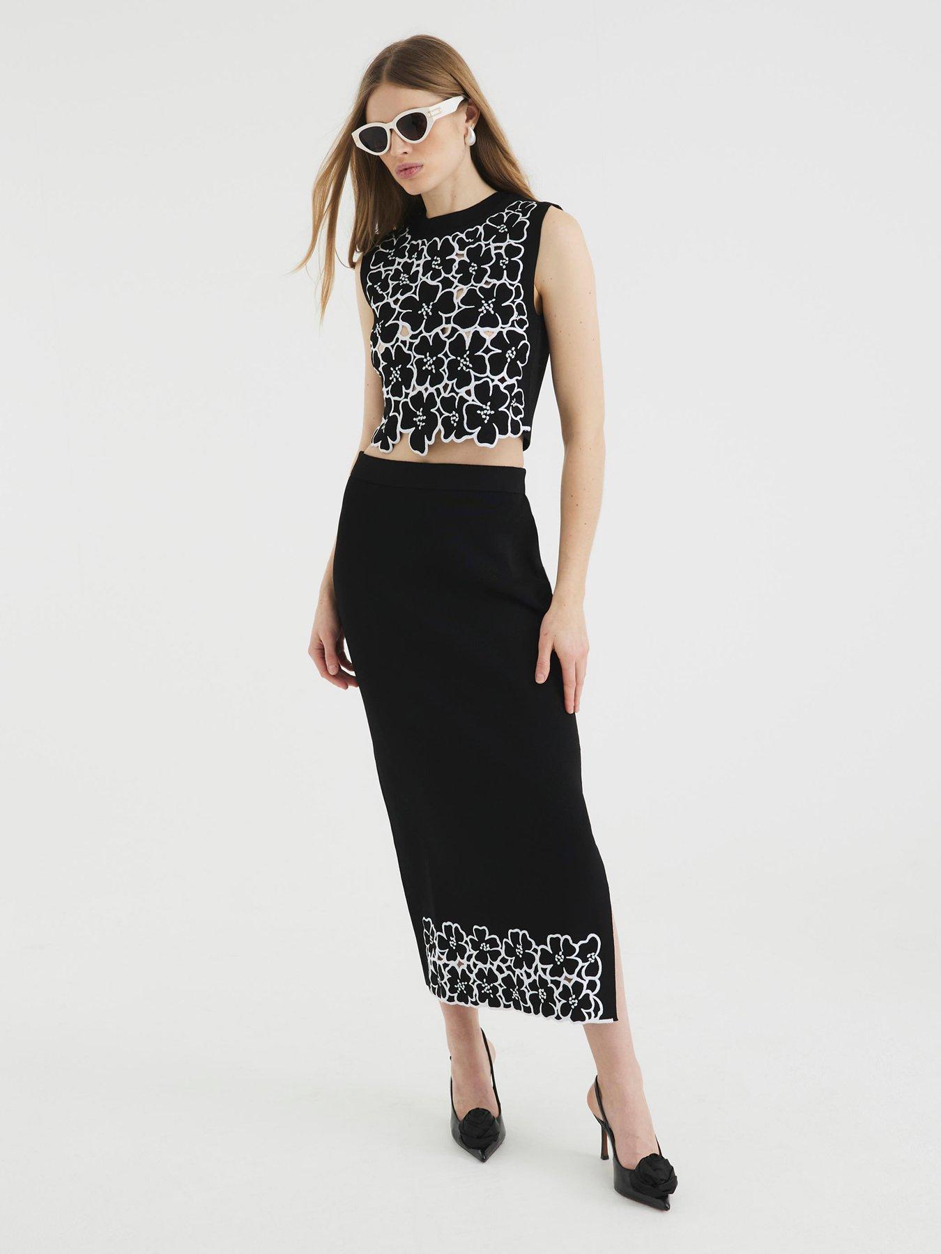 river-island-cut-out-floral-midi-skirt-blackstillFront