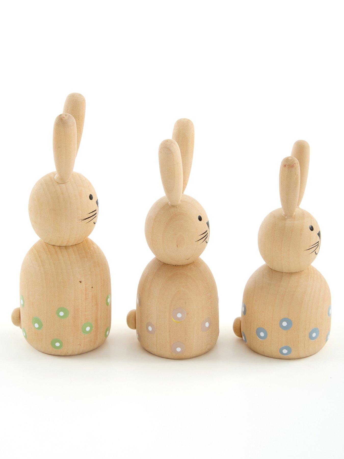 heaven-sends-wooden-bunny-familyoutfit