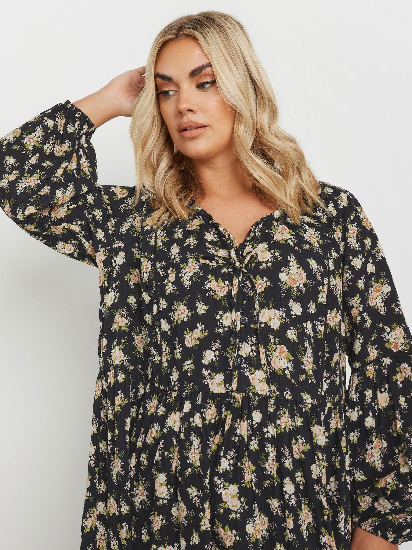 Image 4 of 4 of Yours Curve Crinkle Gypsy Tunic - Black