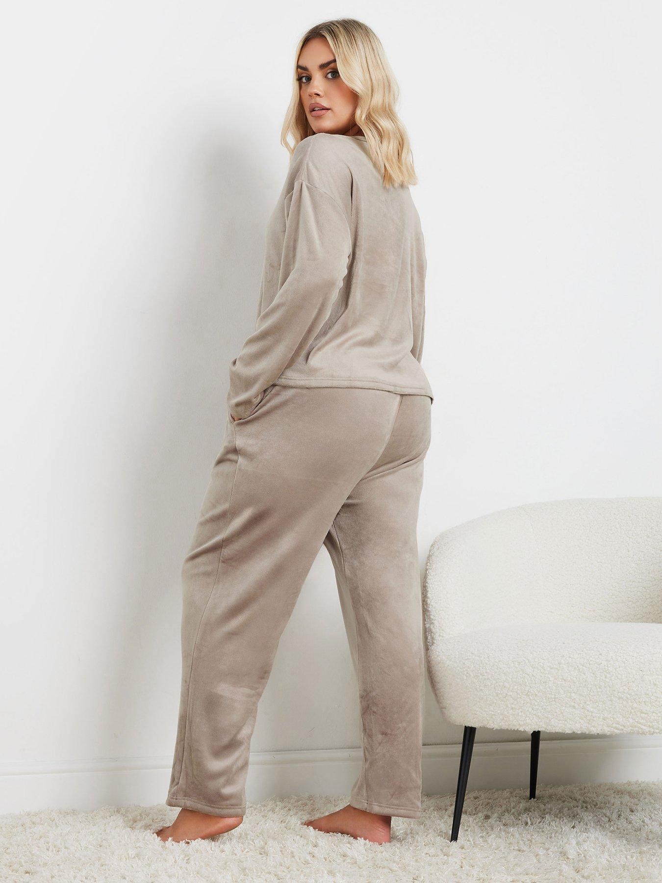 yours-curve-long-sleeve-fleece-lounge-set-naturalstillFront