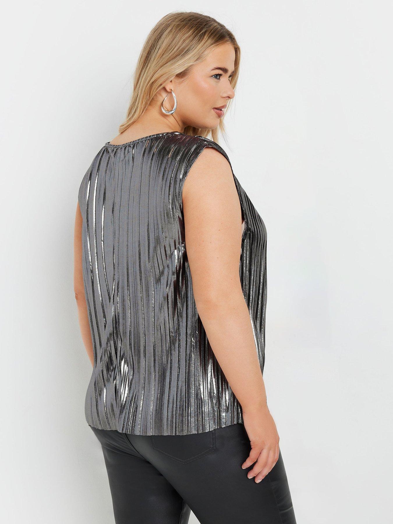 yours-curve-cowl-neck-vest-silverstillFront