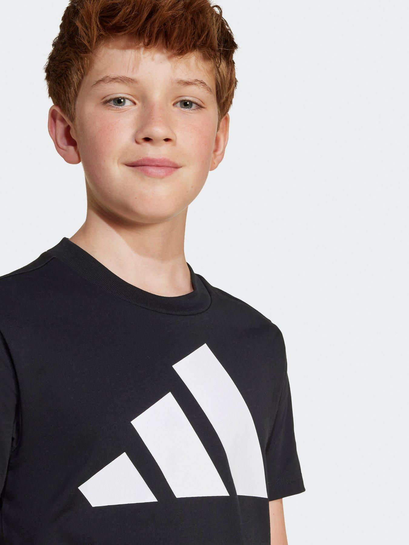 Image 4 of 5 of adidas Sportswear Junior Boys Essentials T-Shirt - Black