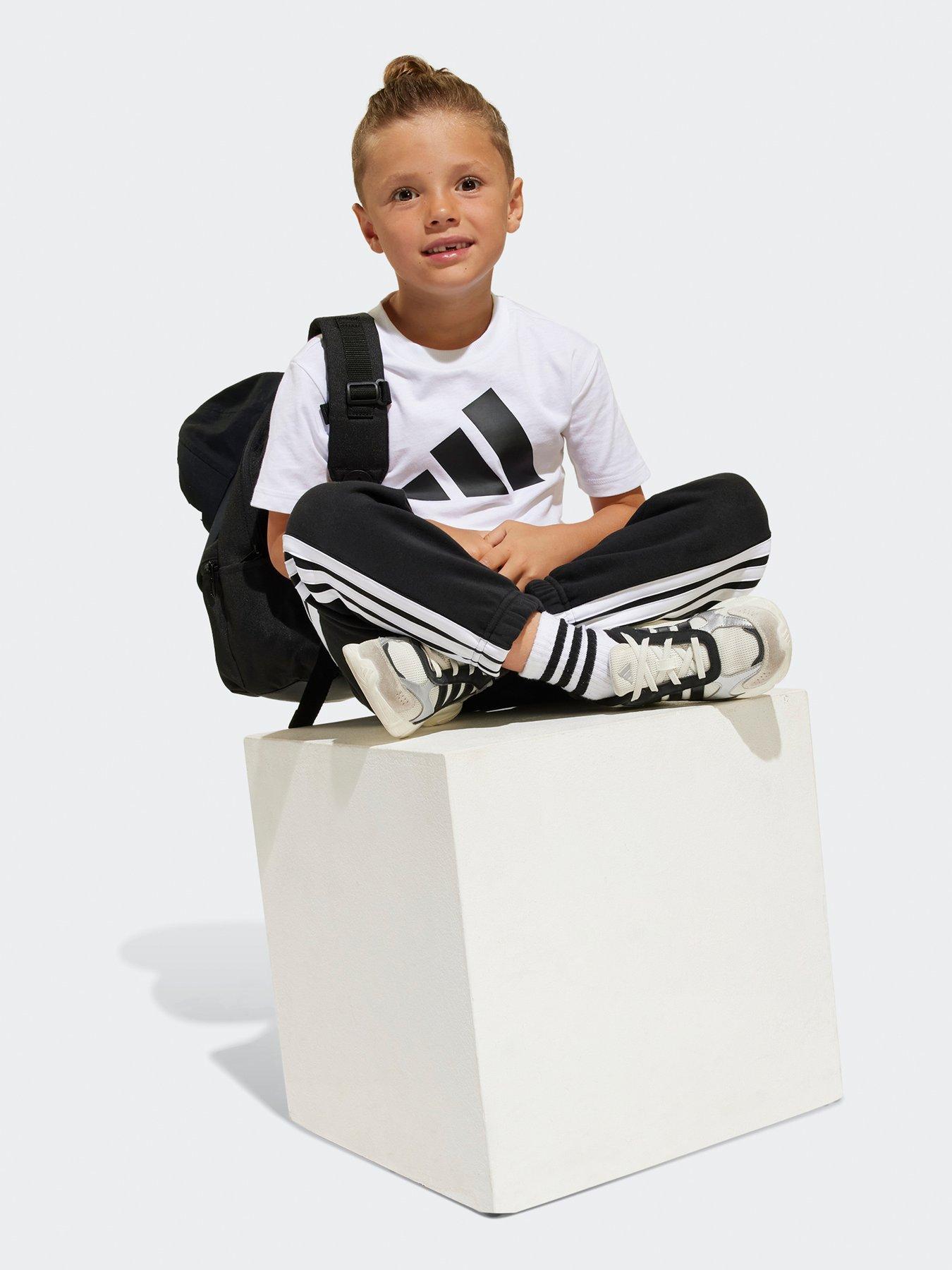 adidas-sportswear-kids-unisex-essentials-t-shirt-whiteoutfit