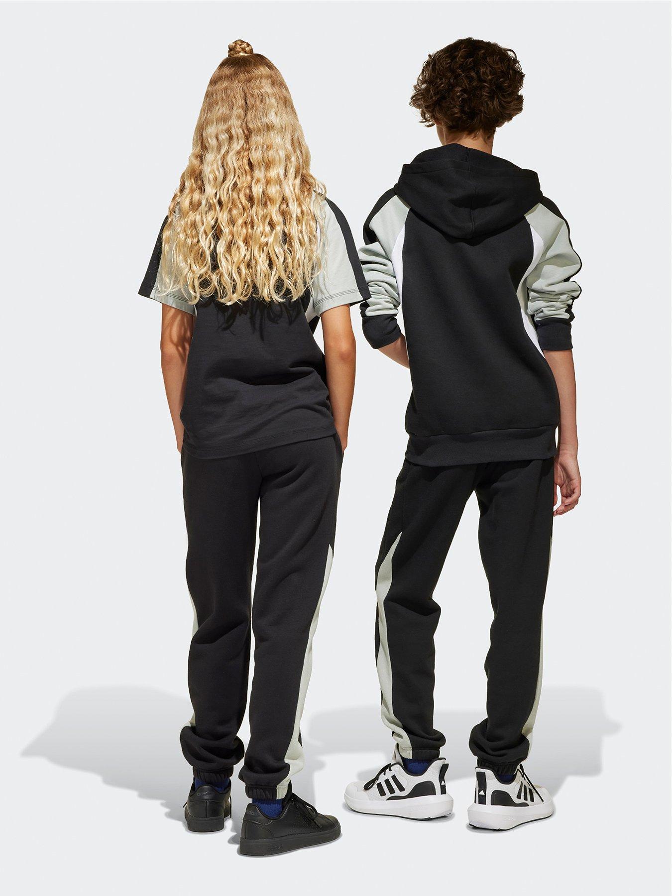 adidas-sportswear-junior-boys-seasonal-essentials-colorblock-joggers-blackback