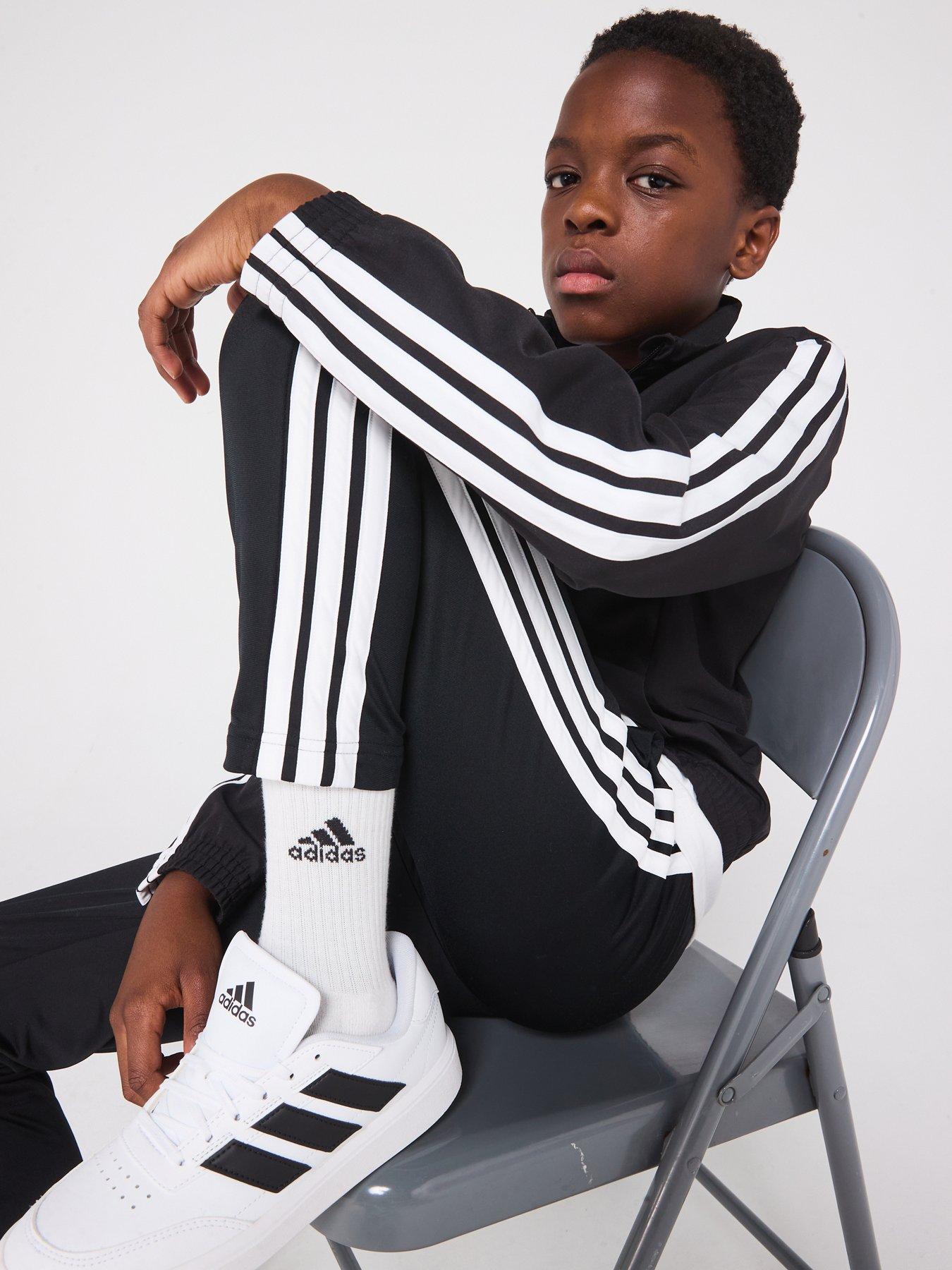 adidas-sportswear-junior-boys-essentials-climacool-tracksuit-blackoutfit