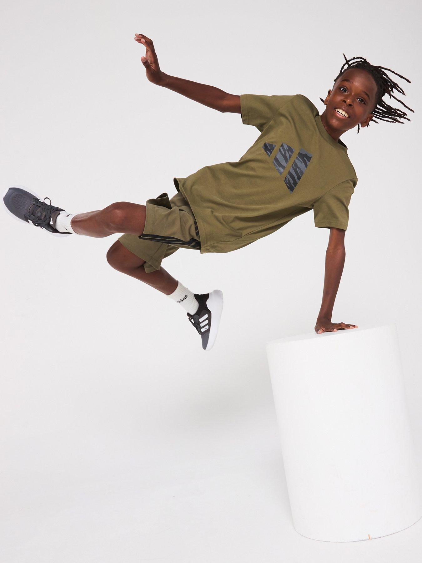 undefined Junior Boys Camo Graphic T-Shirt  - Green
