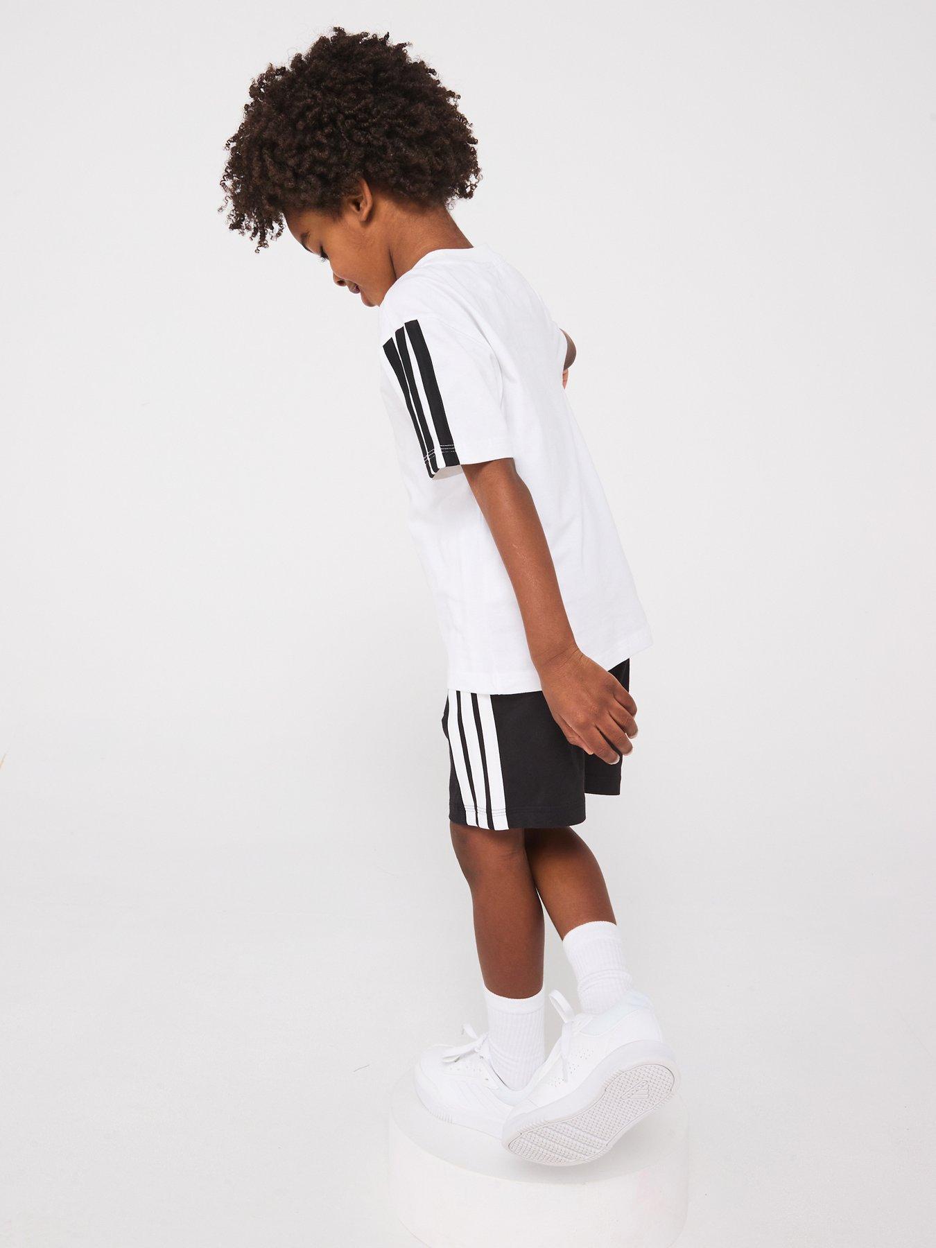 Image 2 of 6 of adidas Sportswear Kids Unisex Essentials Tee Set - White
