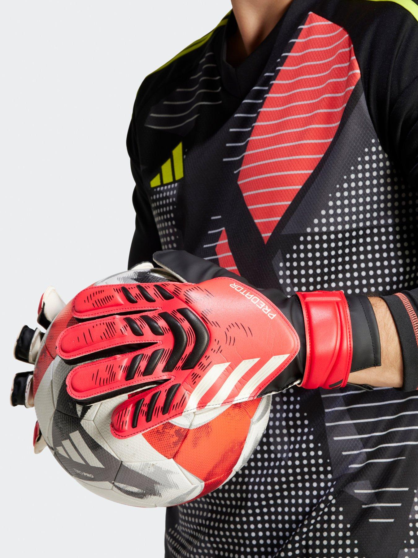 adidas-mens-predator-training-goal-keeping-gloves-redstillFront