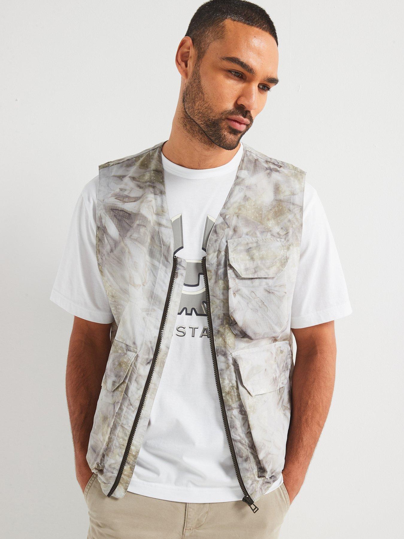 undefined Belstaff Hithe Riverbed Camo Ripstop Gilet - Light Beige