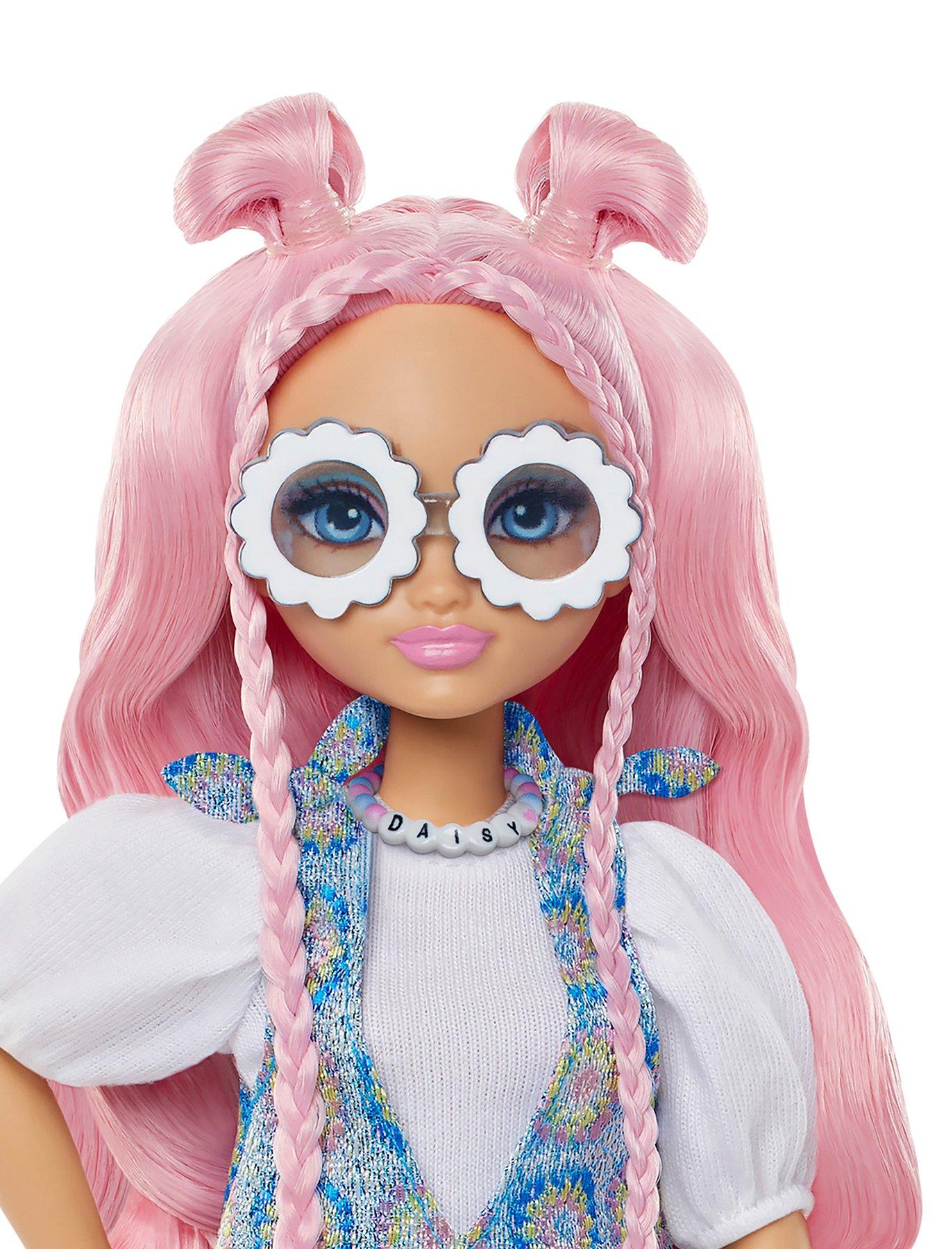 barbie-barbie-dream-besties-daisy-jean-fashion-doll-with-9-dj-amp-music-themed-accessoriesoutfit