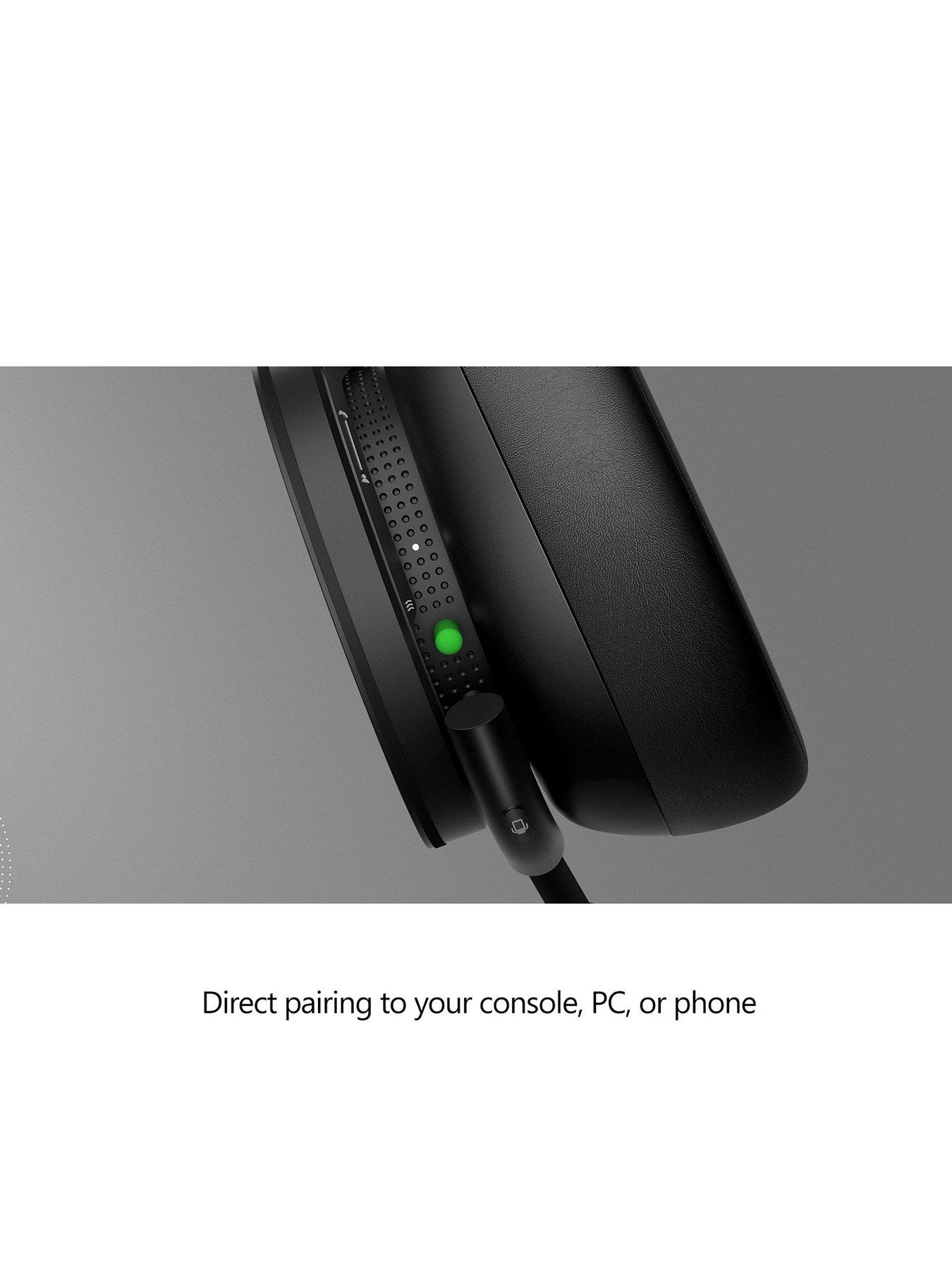 Image 7 of 8 of Xbox Wireless Headset &ndash; Xbox Series X|S, Xbox One, and Windows Devices