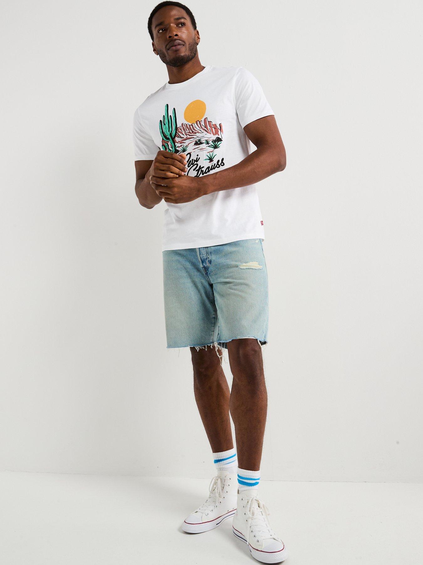 Image 4 of 6 of Levi's Levi's Western Graphic T-shirt- White
