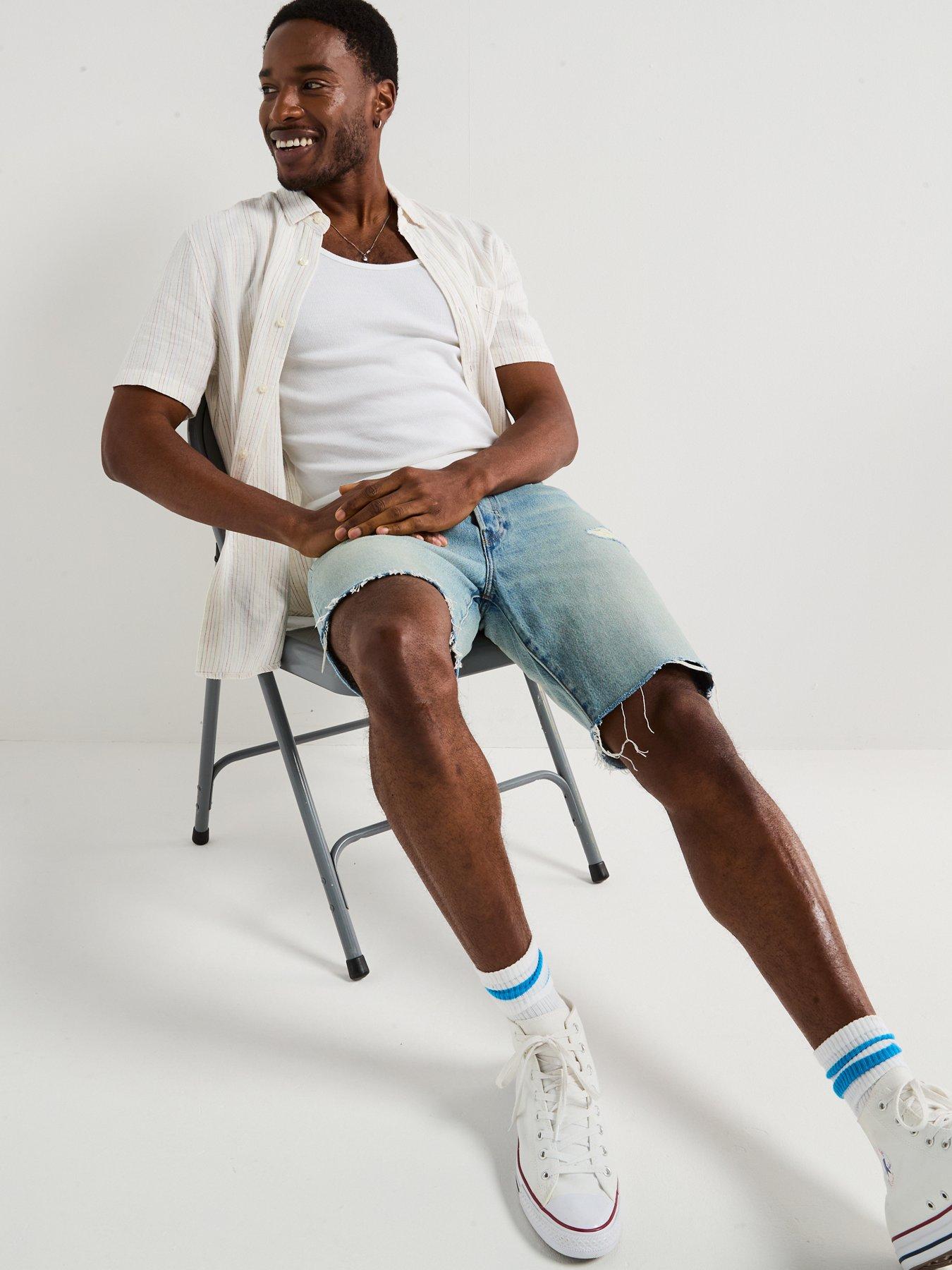 Image 5 of 6 of Levi's Levi's Western Graphic T-shirt- White