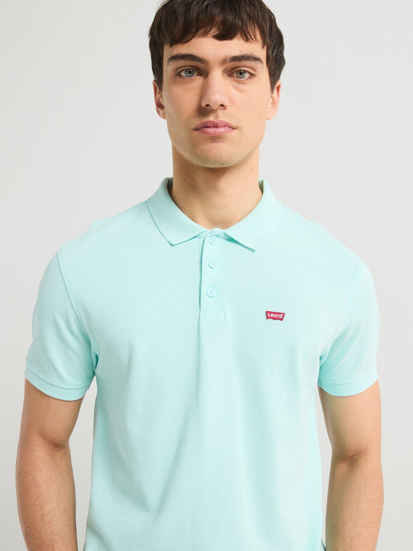 levis-housemark-polo-shirt--light-blueoutfit