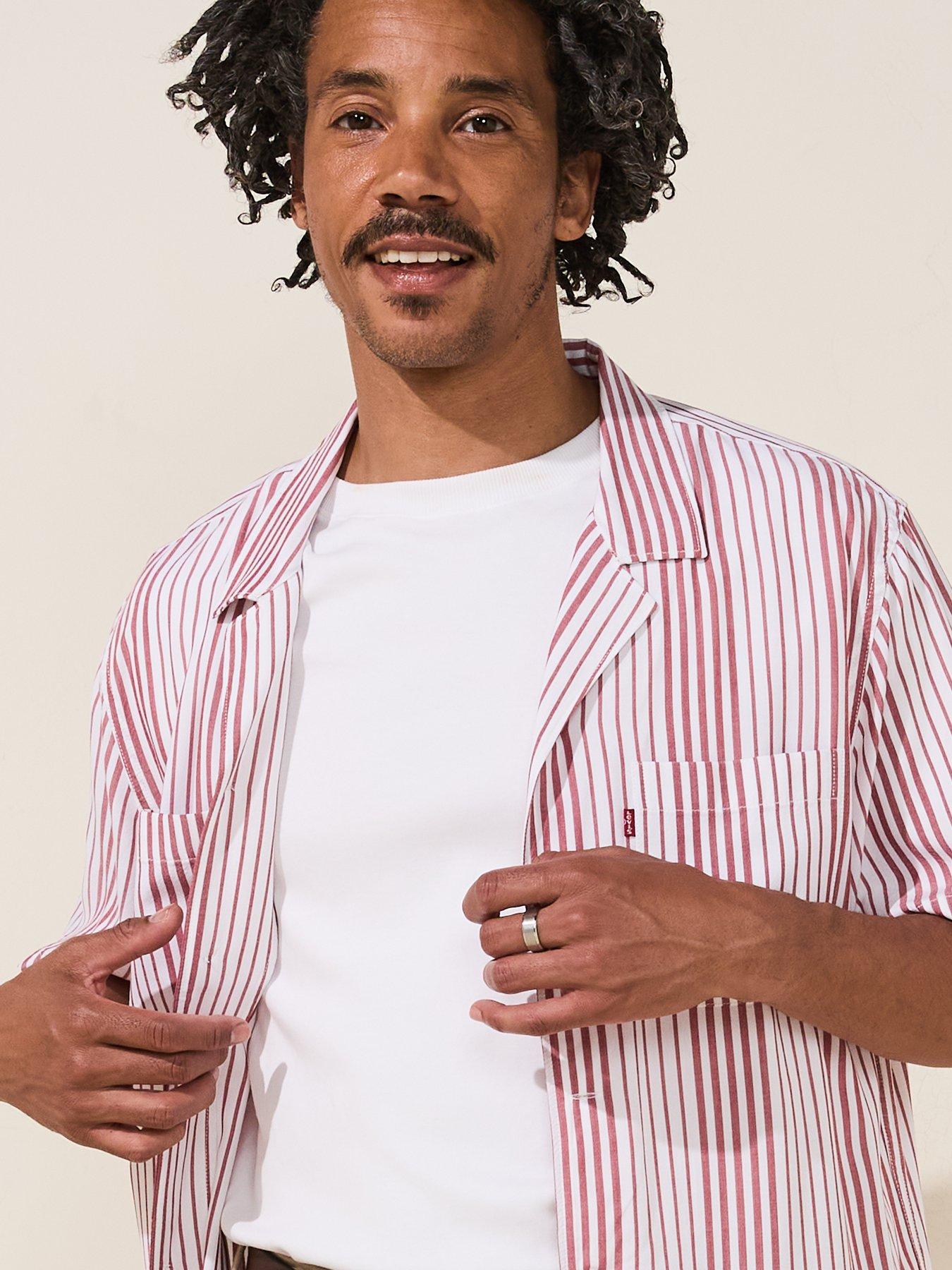 Image 4 of 6 of Levi's Levi's Classic Camper Short Sleeve Shirt- Red