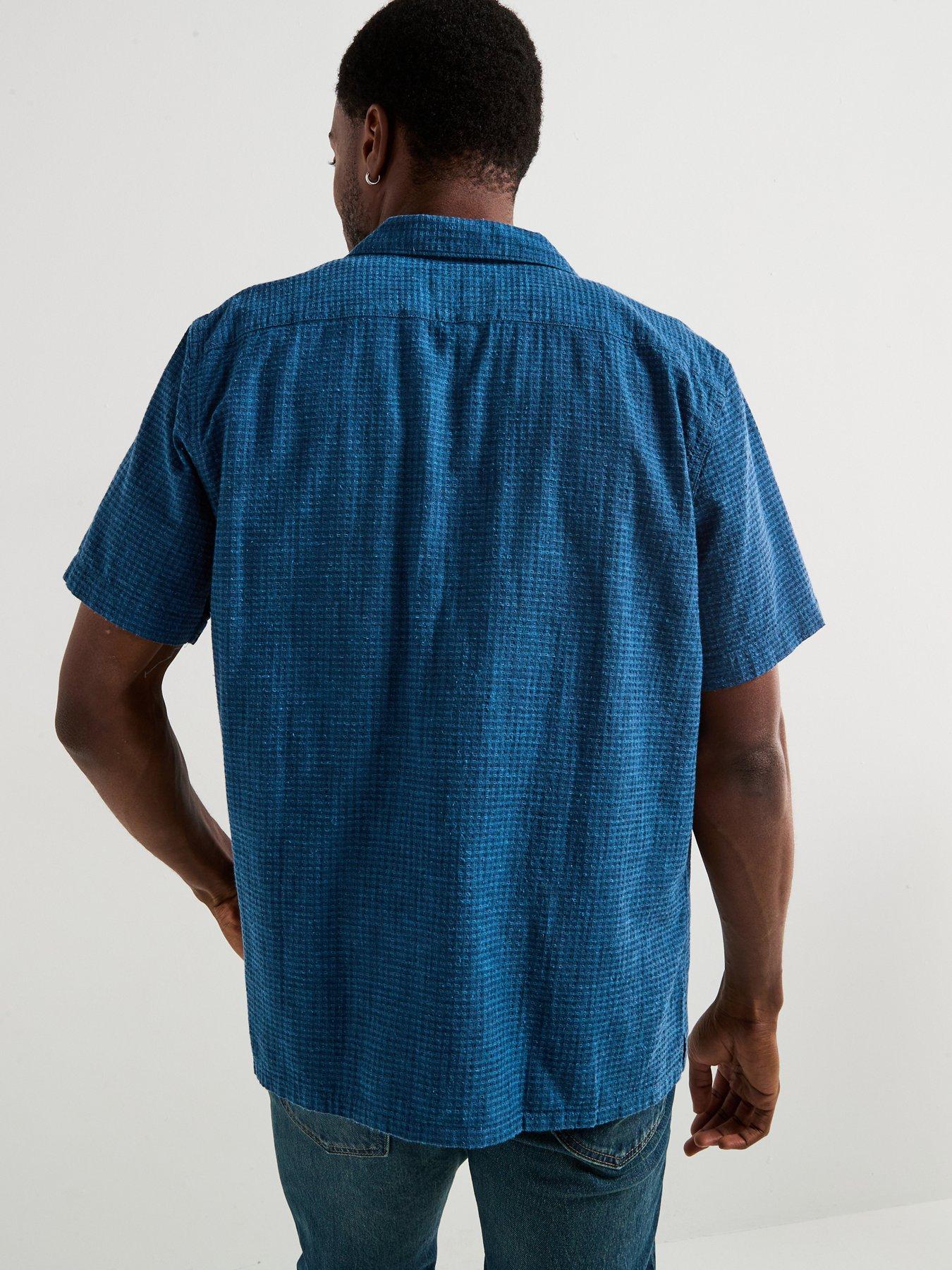 Image 2 of 6 of Levi's Levi's Sunset Seersucker Short Sleeve Shirt- Blue