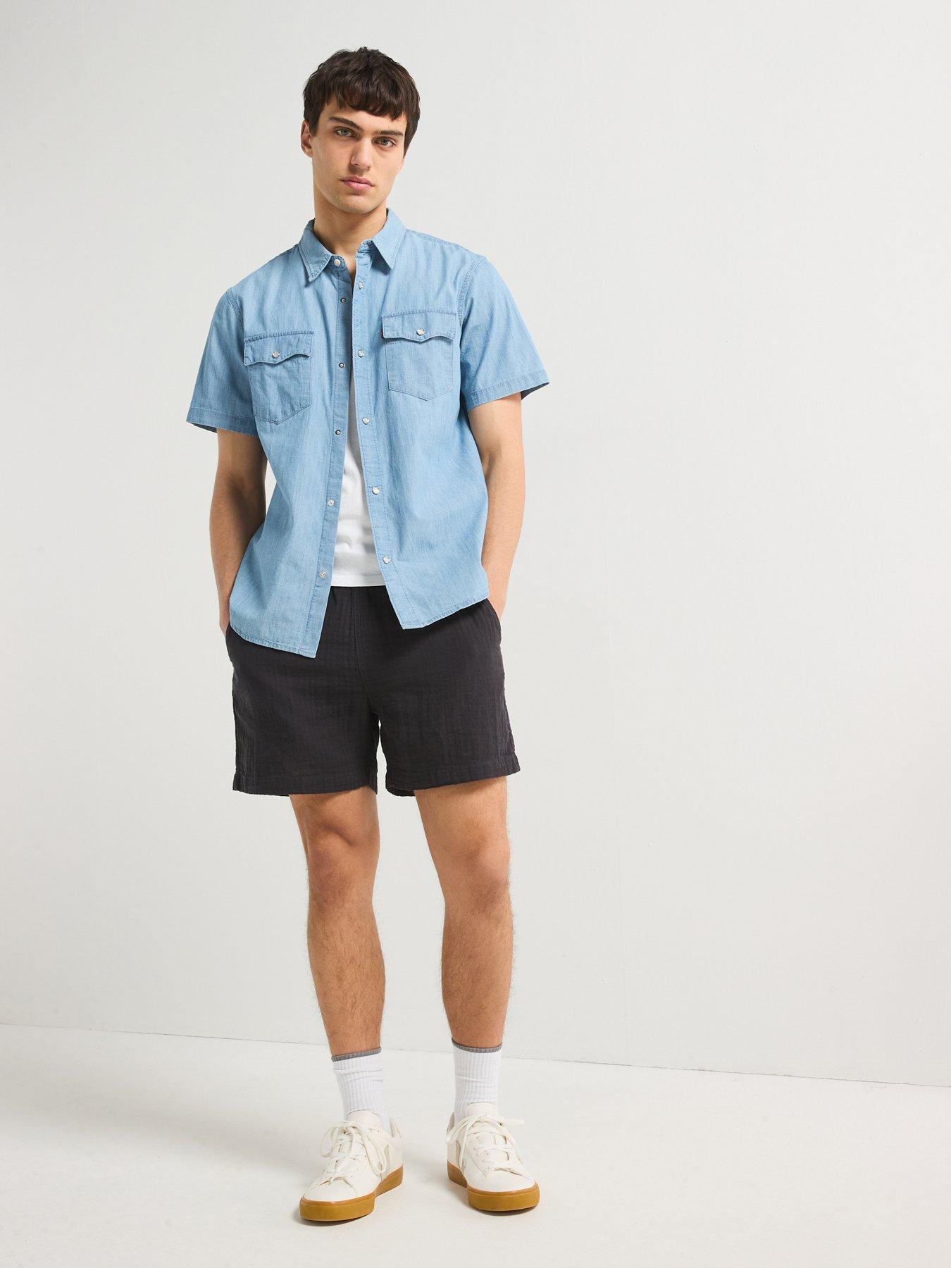 Image 3 of 6 of Levi's Relaxed Fit Short Sleeve Shirt- Blue