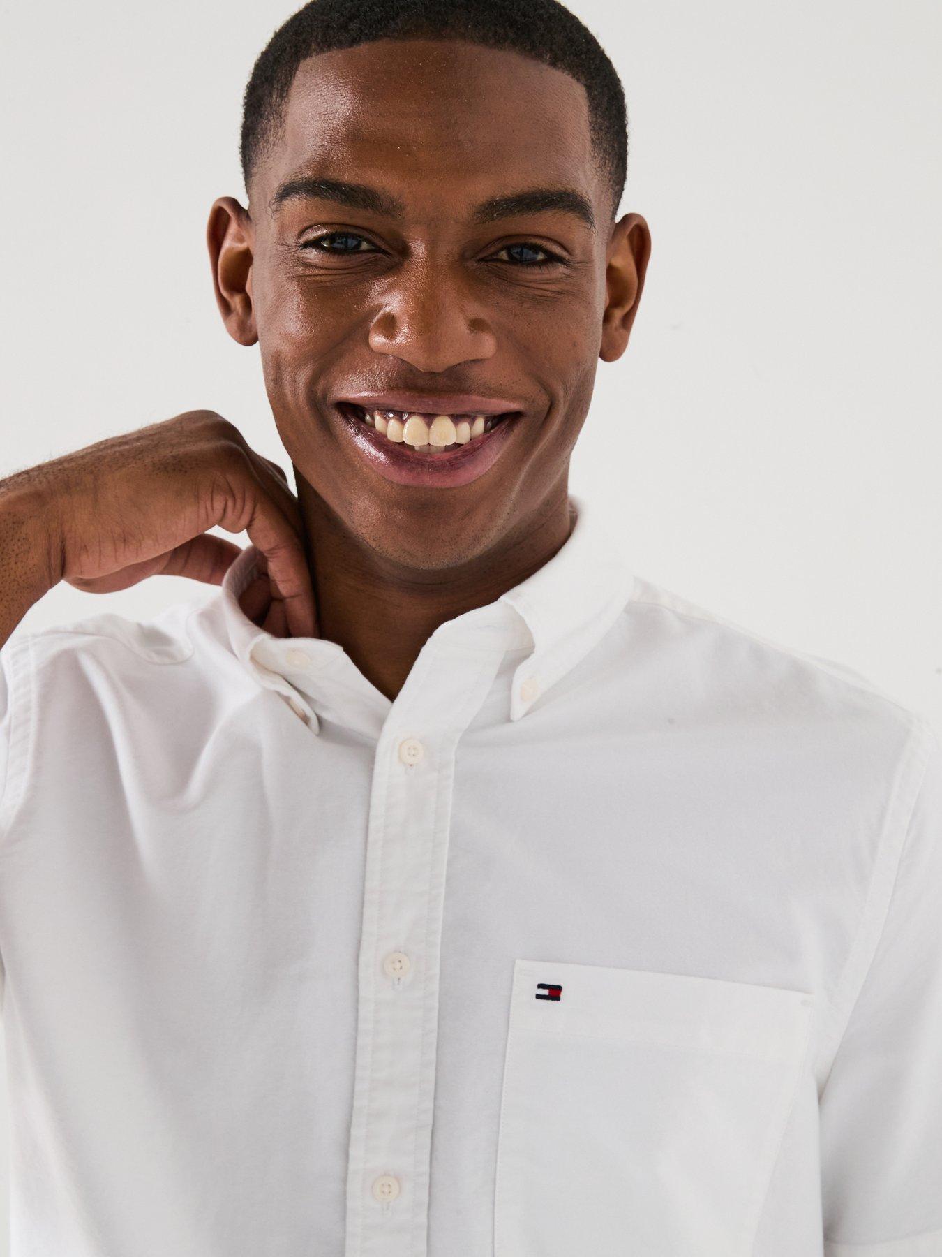 Image 4 of 5 of Tommy Hilfiger Regular Fit Heritage Oxford Short Sleeve Shirt - White