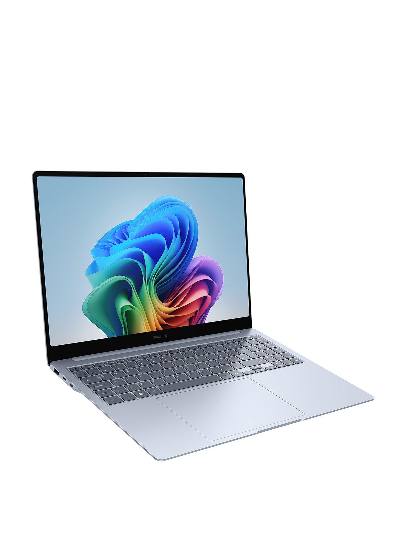 samsung-samsung-galaxy-book4-edge-2024-16-snapdragon-x-elite-16gb-1tb-sapphire-blue-with-buds-festillFront