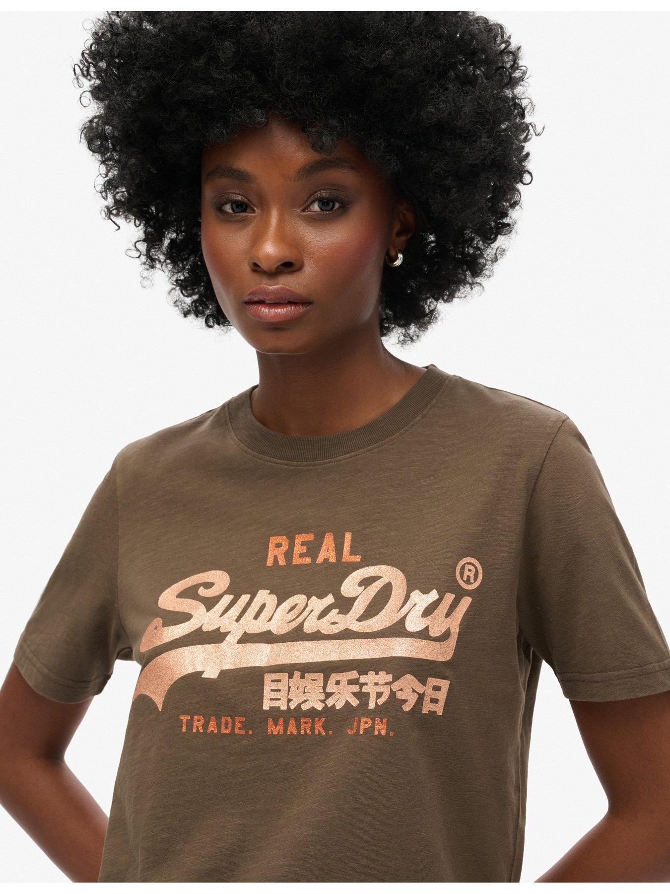 superdry-embellished-vl-graphic-t-shirt-greenoutfit