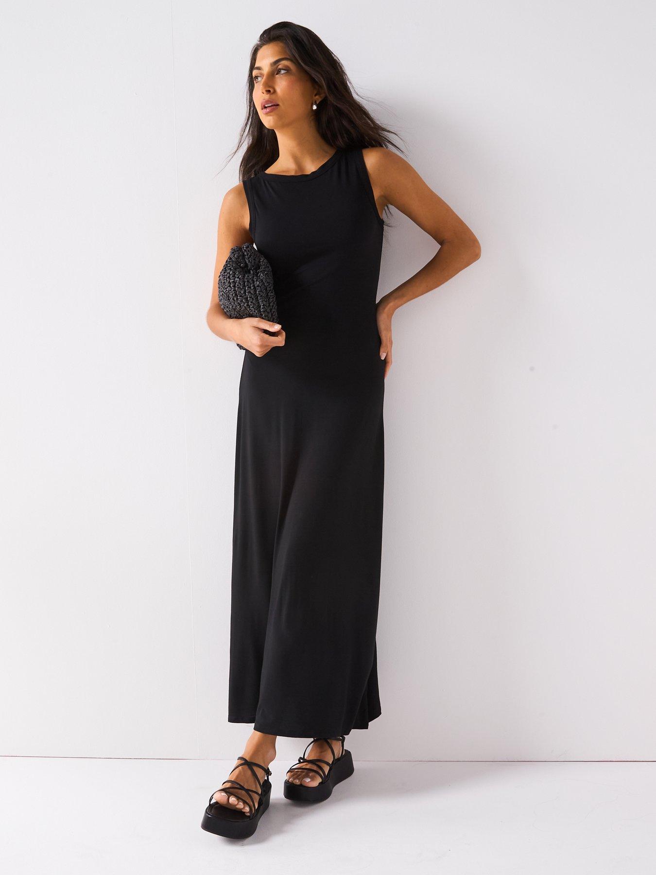 Image of Everyday Sleeveless Maxi Dress - Black