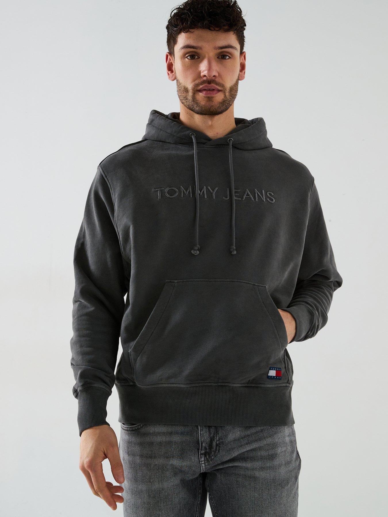 Image 1 of 6 of Tommy Jeans Relaxed Label Logo Hoodie - Black