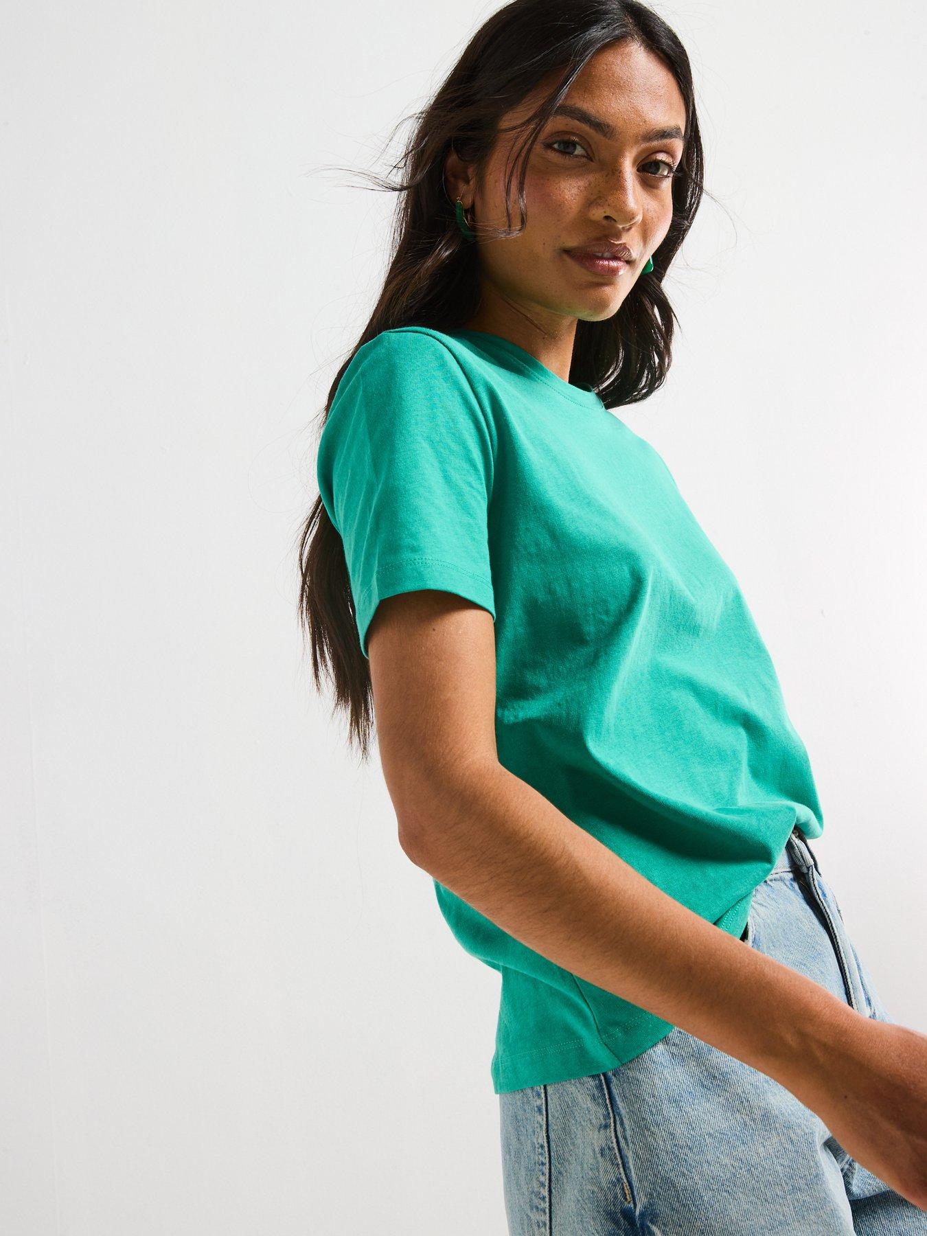 v-by-very-the-essential-crew-neck-t-shirt-greenoutfit