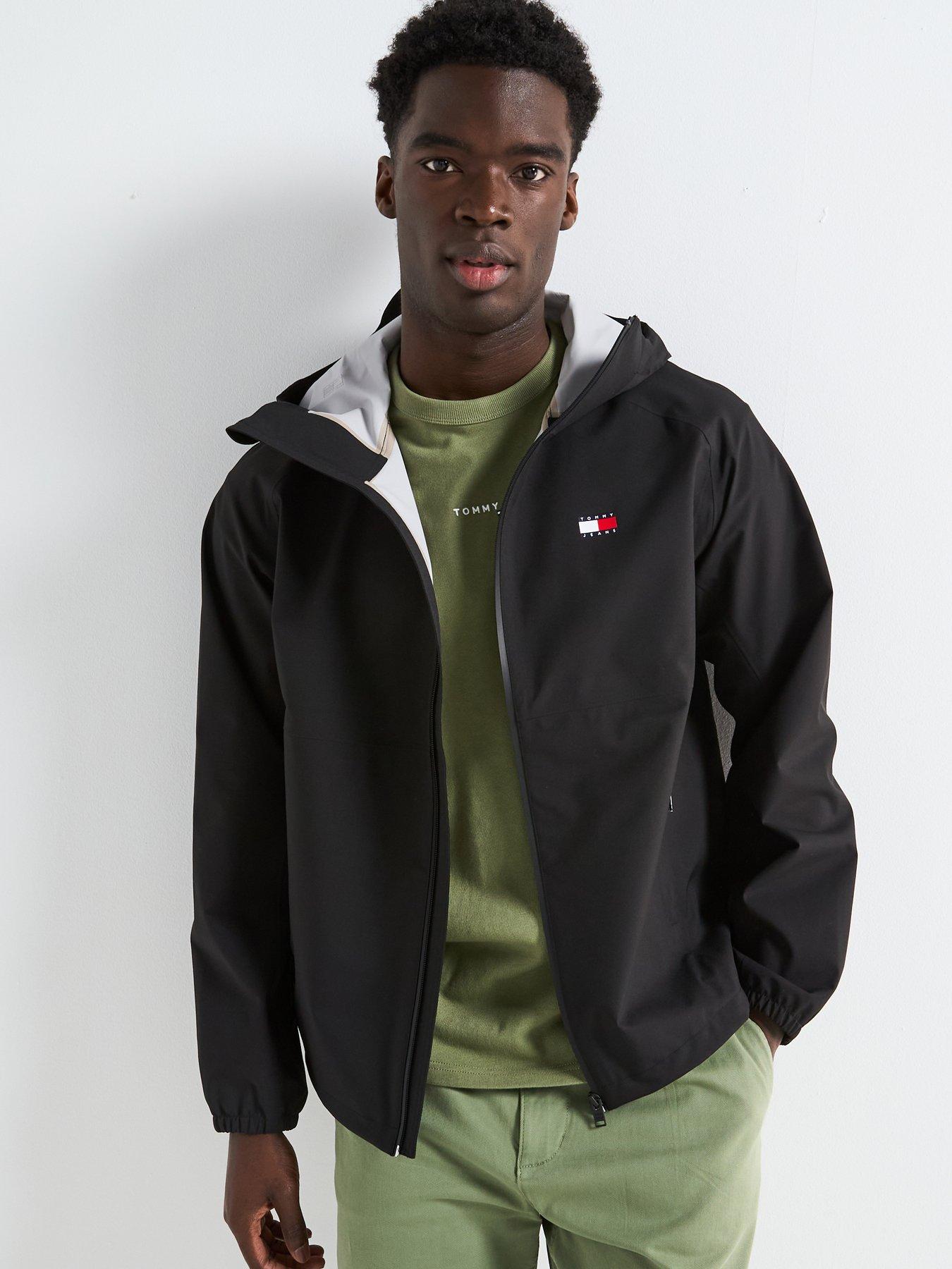 tommy-jeans-tech-lightweight-windbreaker-black