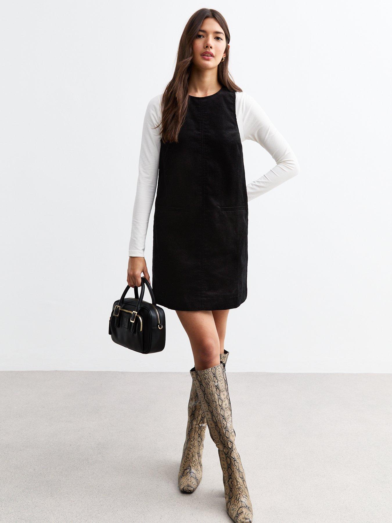 new-look-black-cotton-corduroy-pinafore-dressback