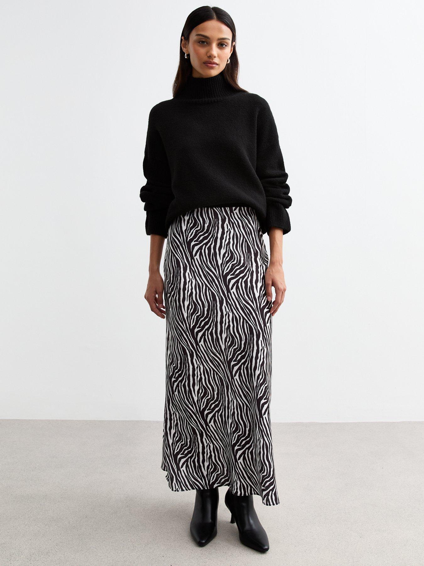 new-look-zebra-bias-cut-satin-midi-skirt-blackwhiteback