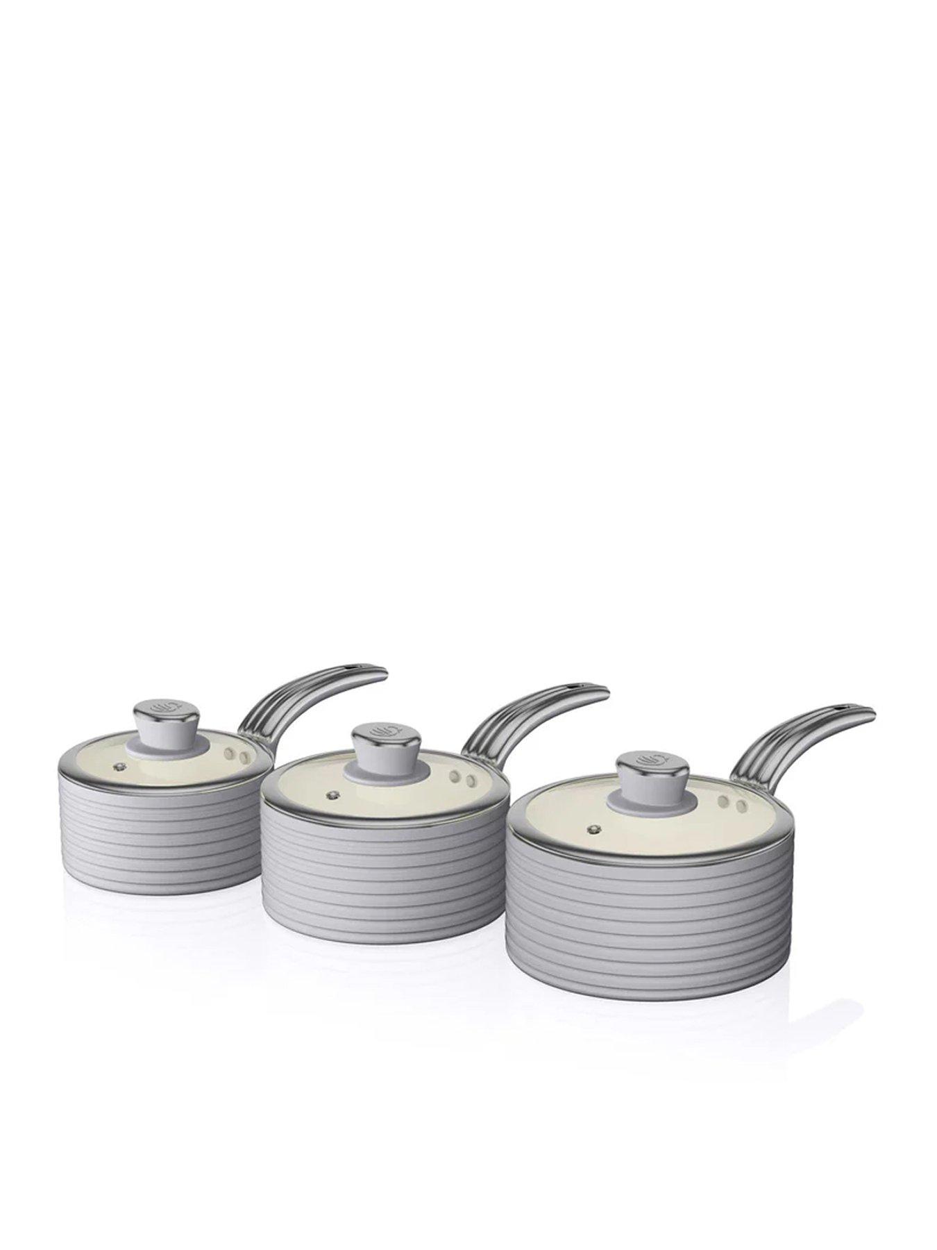 swan-retro-3-piece-saucepan-setstillFront