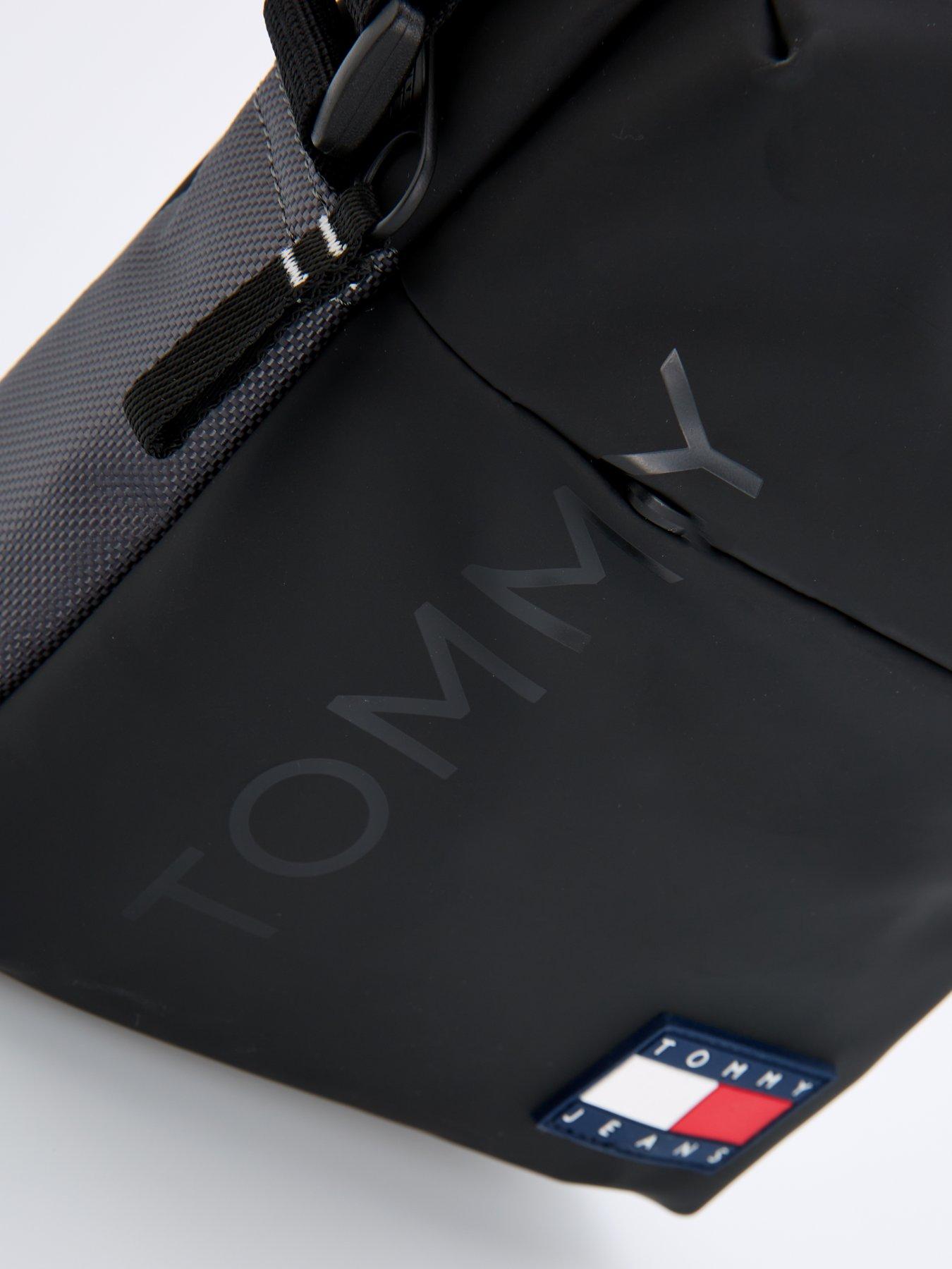 Image 4 of 4 of Tommy Jeans Tommy Jeans Daily + Reporter Crossover Bag - Black