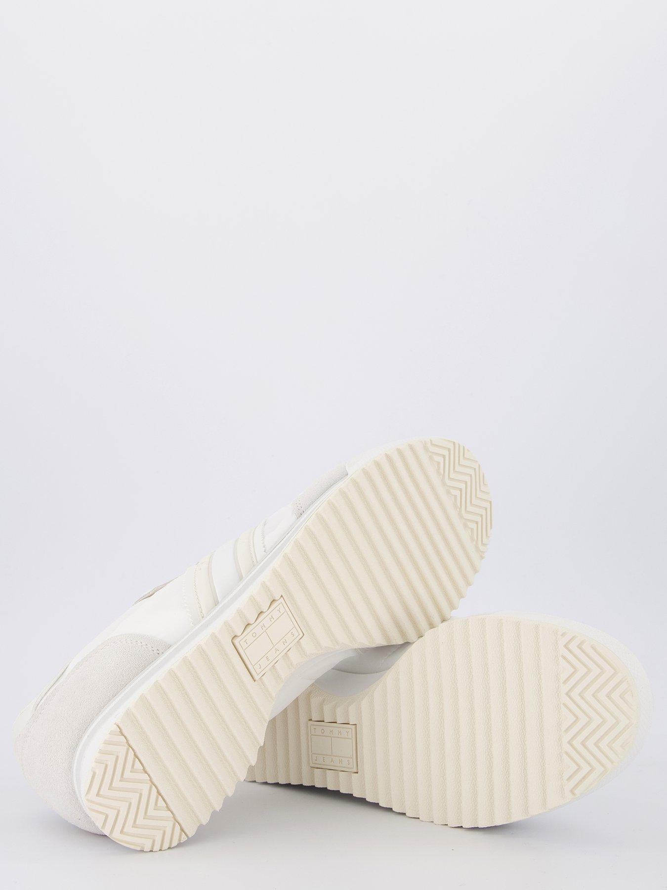 tommy-jeans-retro-runner-cleated-trainer-off-whitedetail
