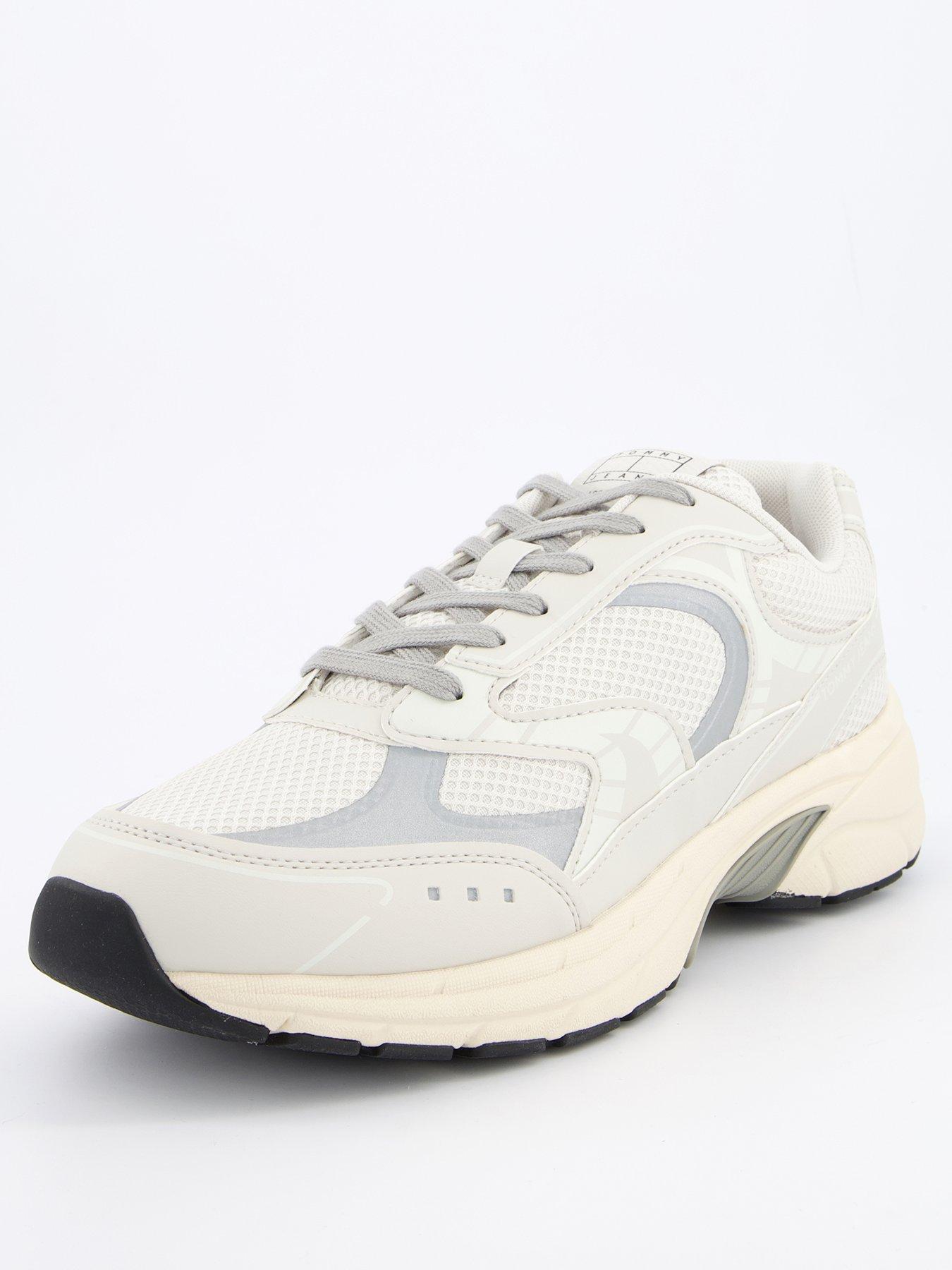 Image 2 of 7 of Tommy Jeans Archive'25 Trainers - Light Grey