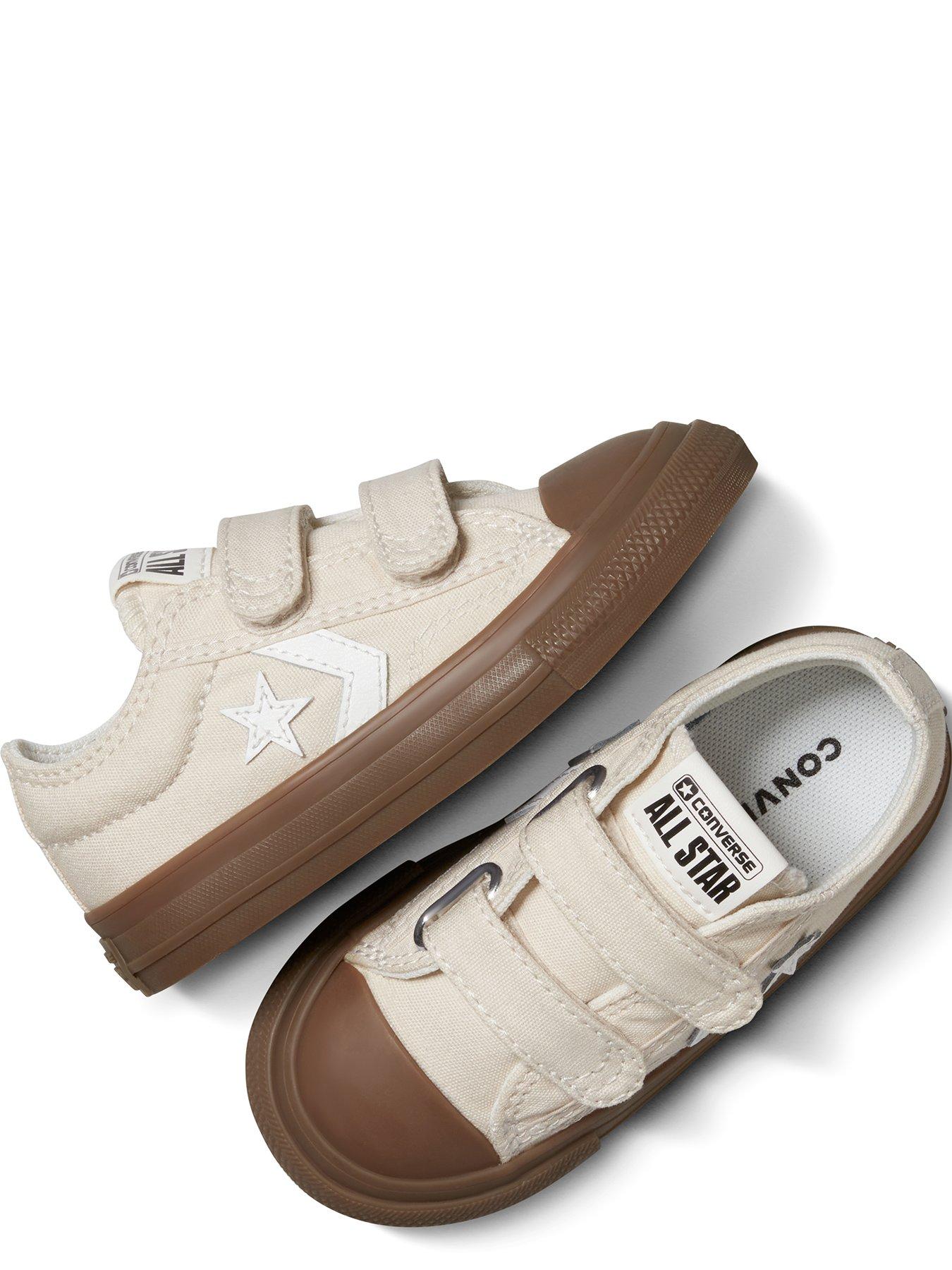 converse-toddler-star-player-76-trainer-light-dunevintage-whitegum-doutfit