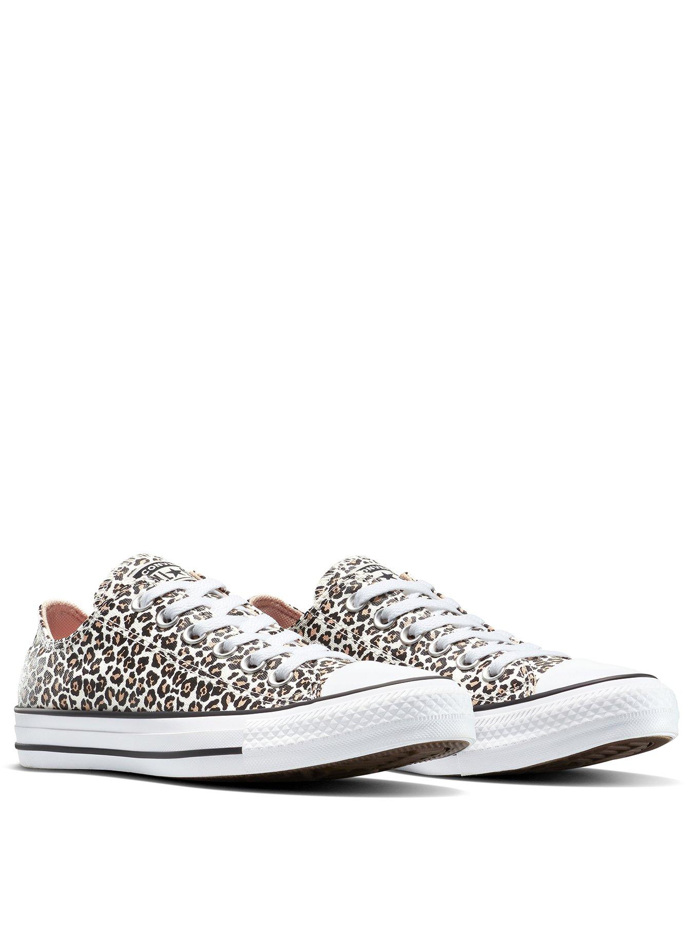 Image 2 of 7 of Converse Womens Chuck Taylor All Star Canvas Ox Trainers - Black