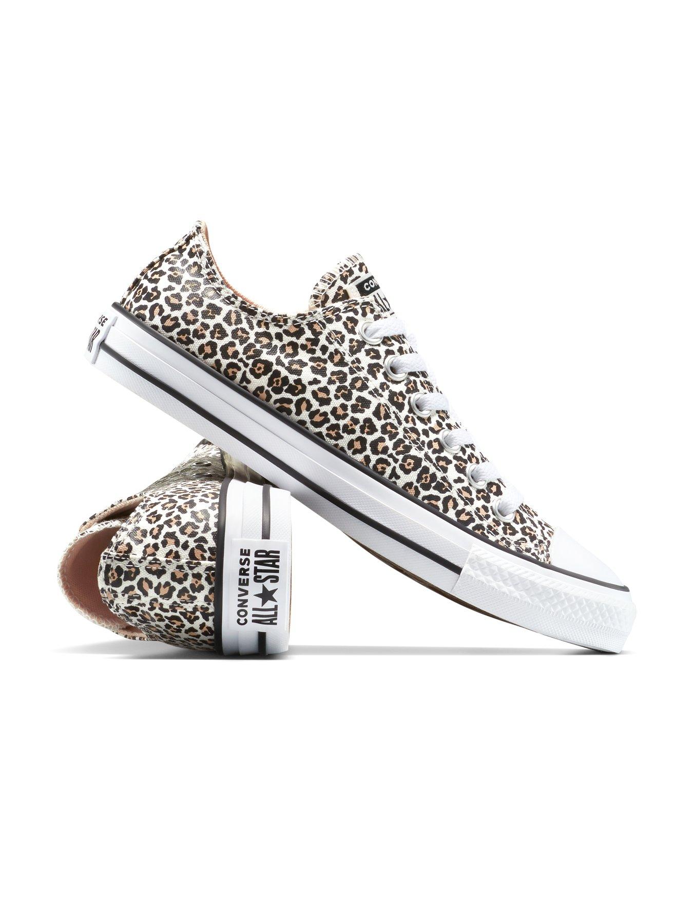 Image 7 of 7 of Converse Womens Chuck Taylor All Star Canvas Ox Trainers - Black