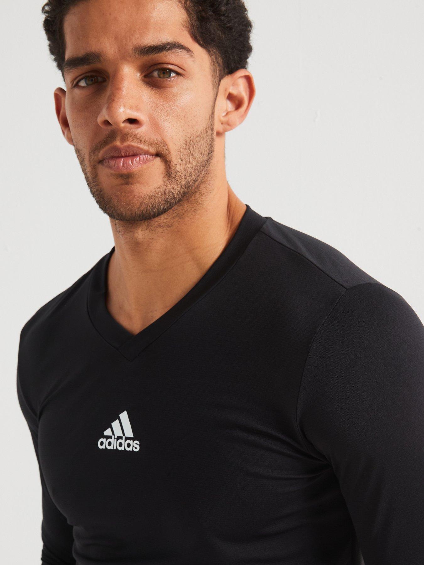 adidas-team-base-tee-blackoutfit