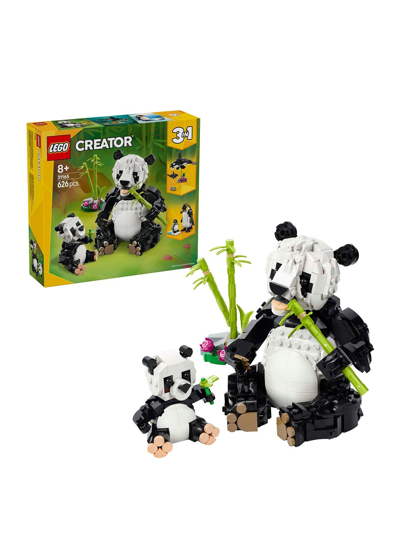 lego-creator-3in1-wild-animals-panda-family-31165