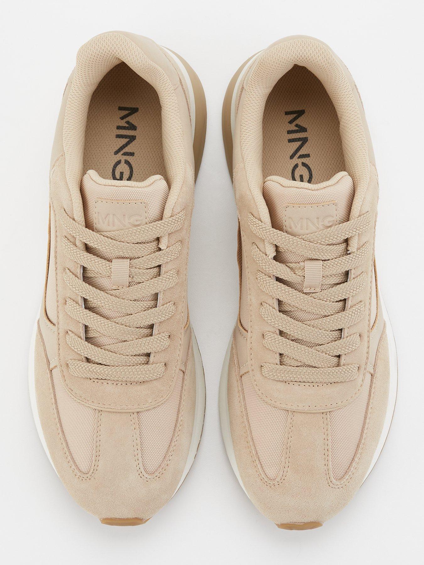 mango-rule-smart-trainers-beigeoutfit