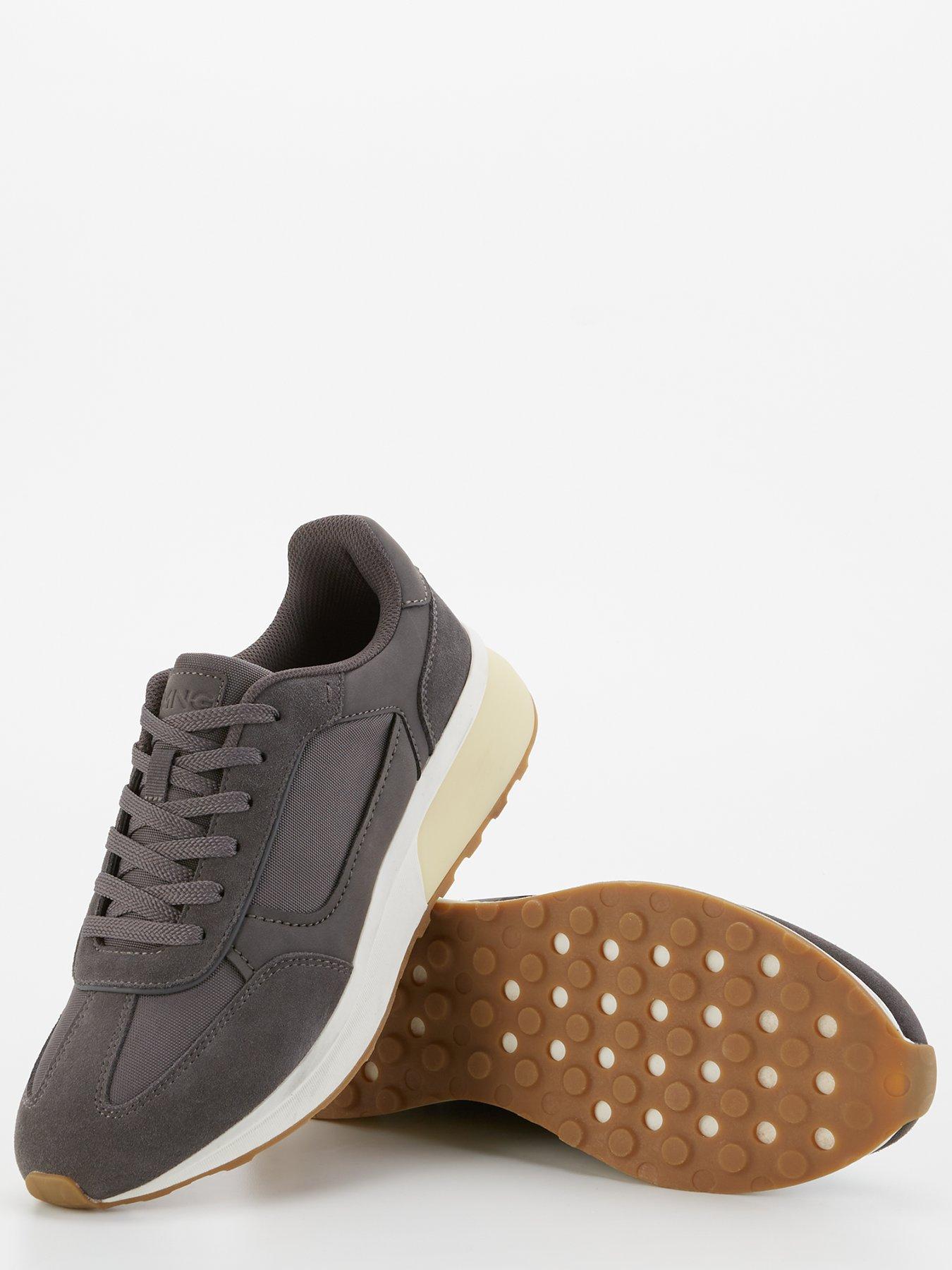 mango-rule-smart-trainers-greydetail