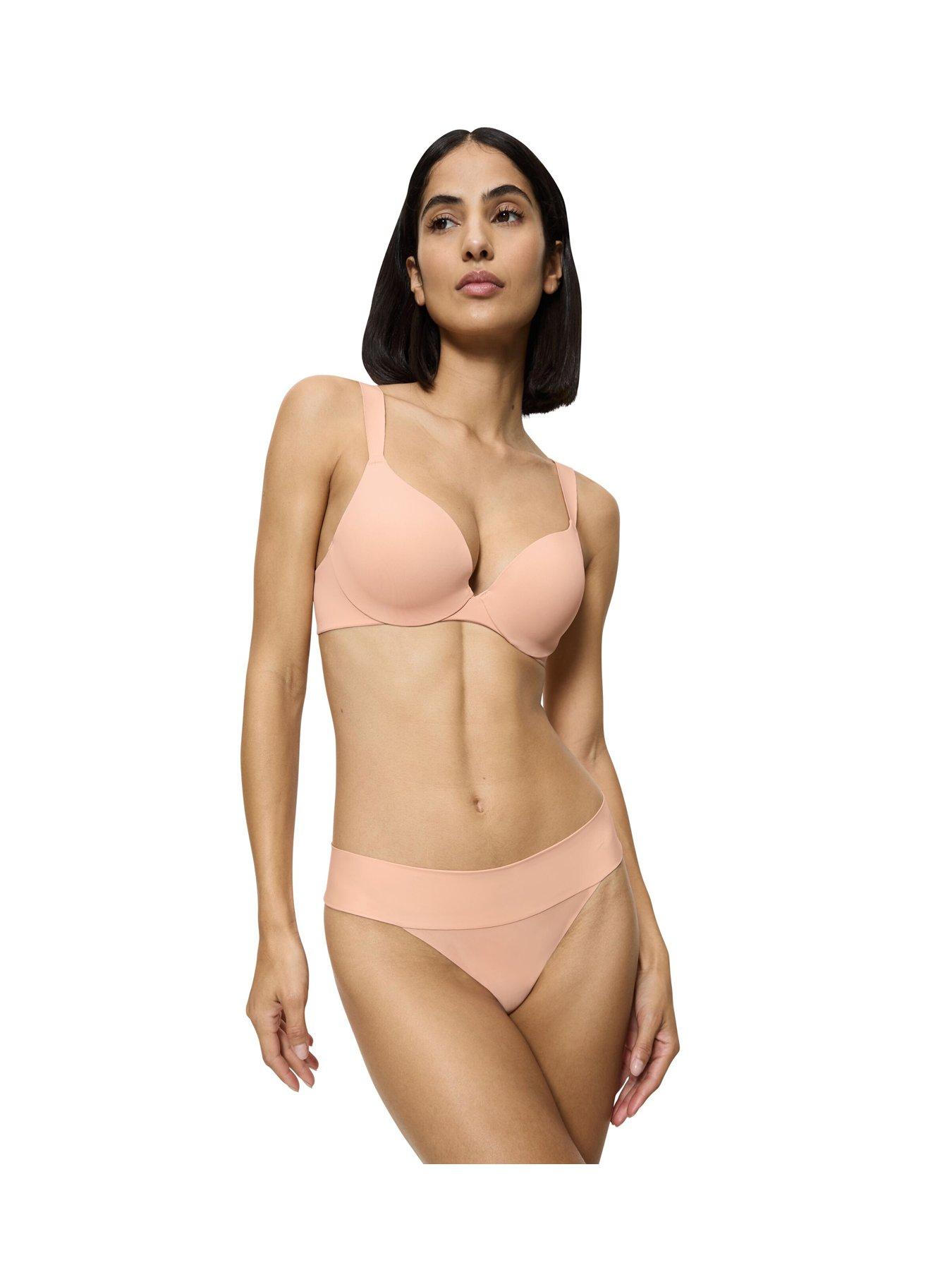 triumph-body-make-up-illusion-string-ex-pinkback