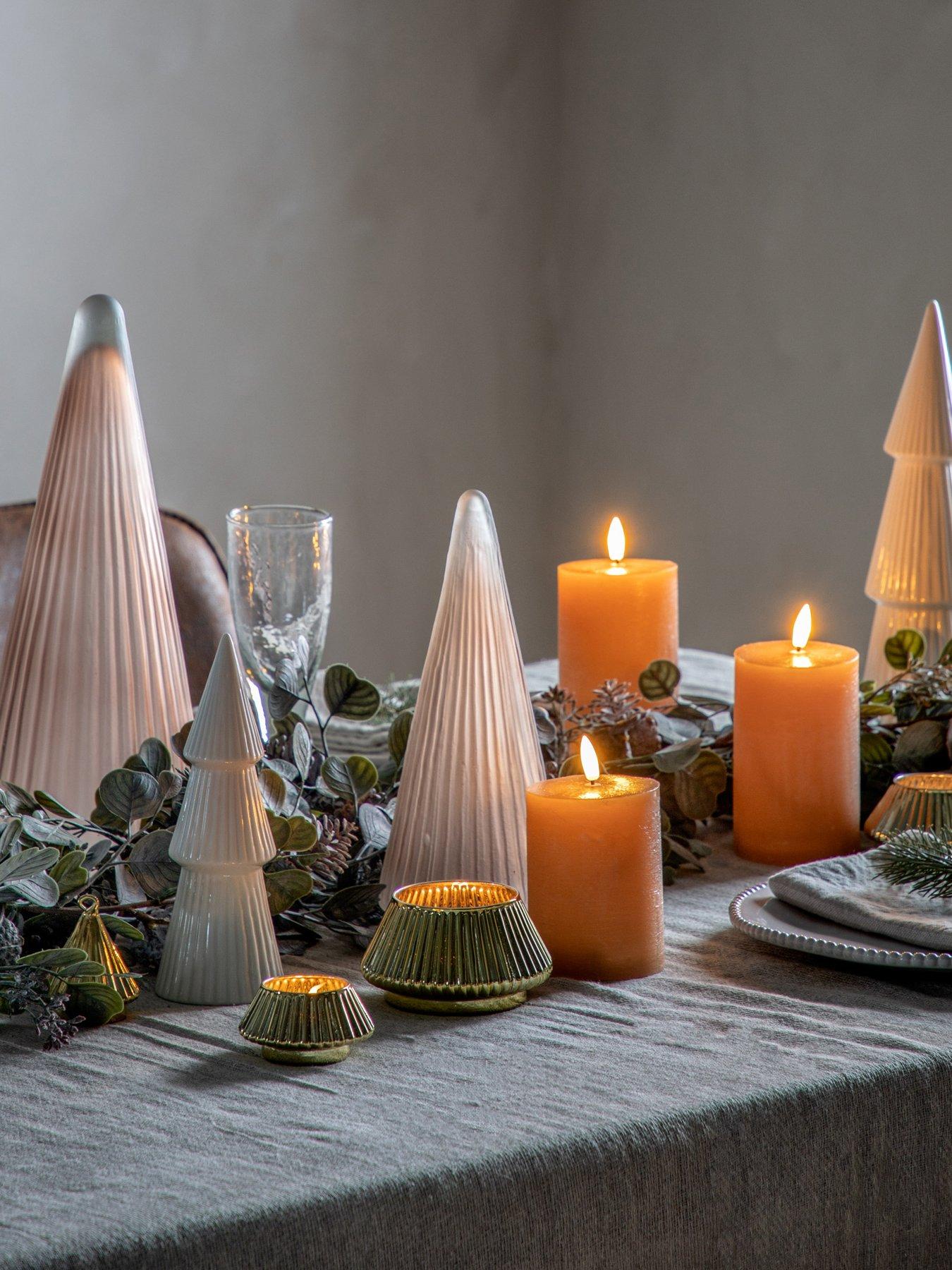 gallery-pine-garland-with-cones