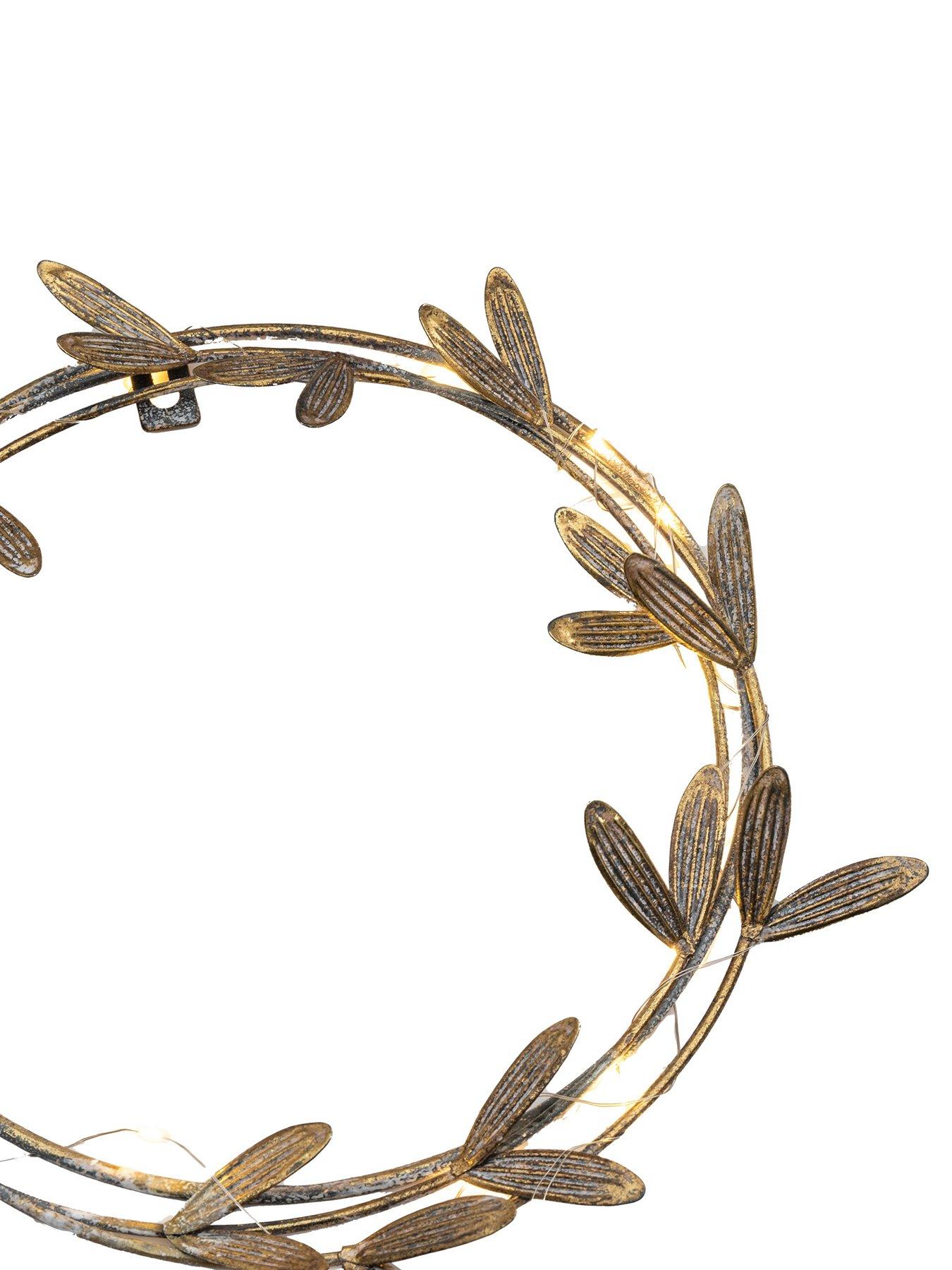 gallery-mistletoe-wreath-with-led-goldback